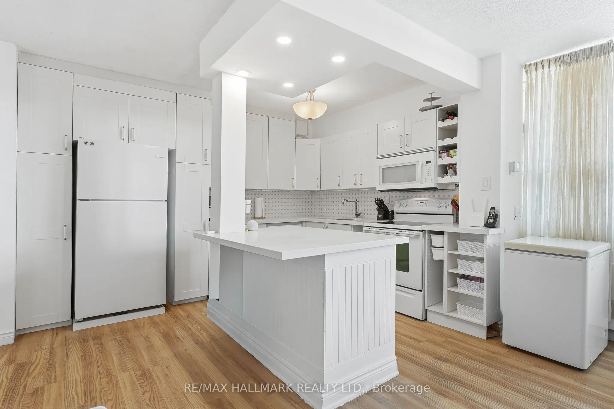 180 Markham Road #503