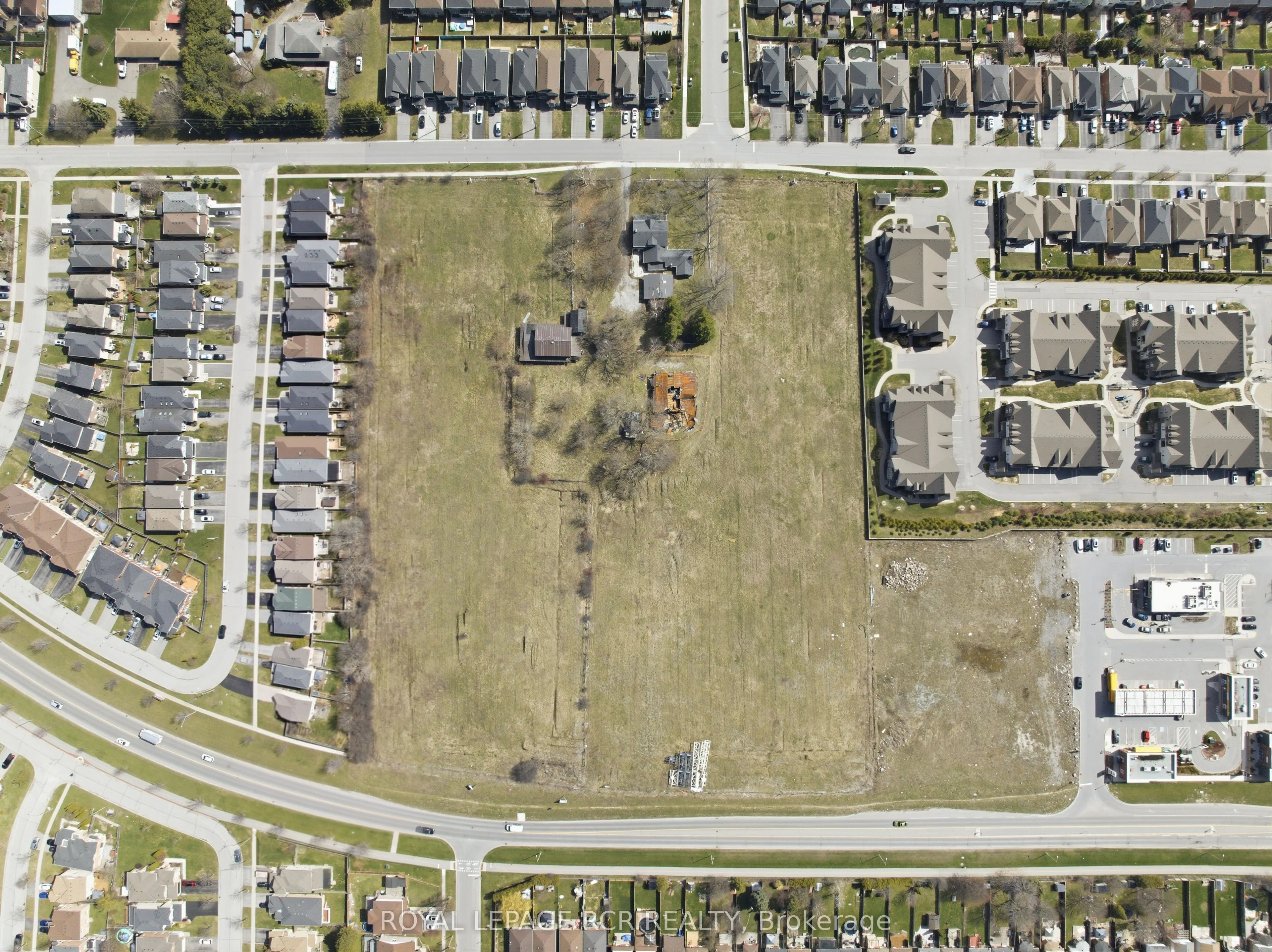 1440 Gord Vinson Avenue