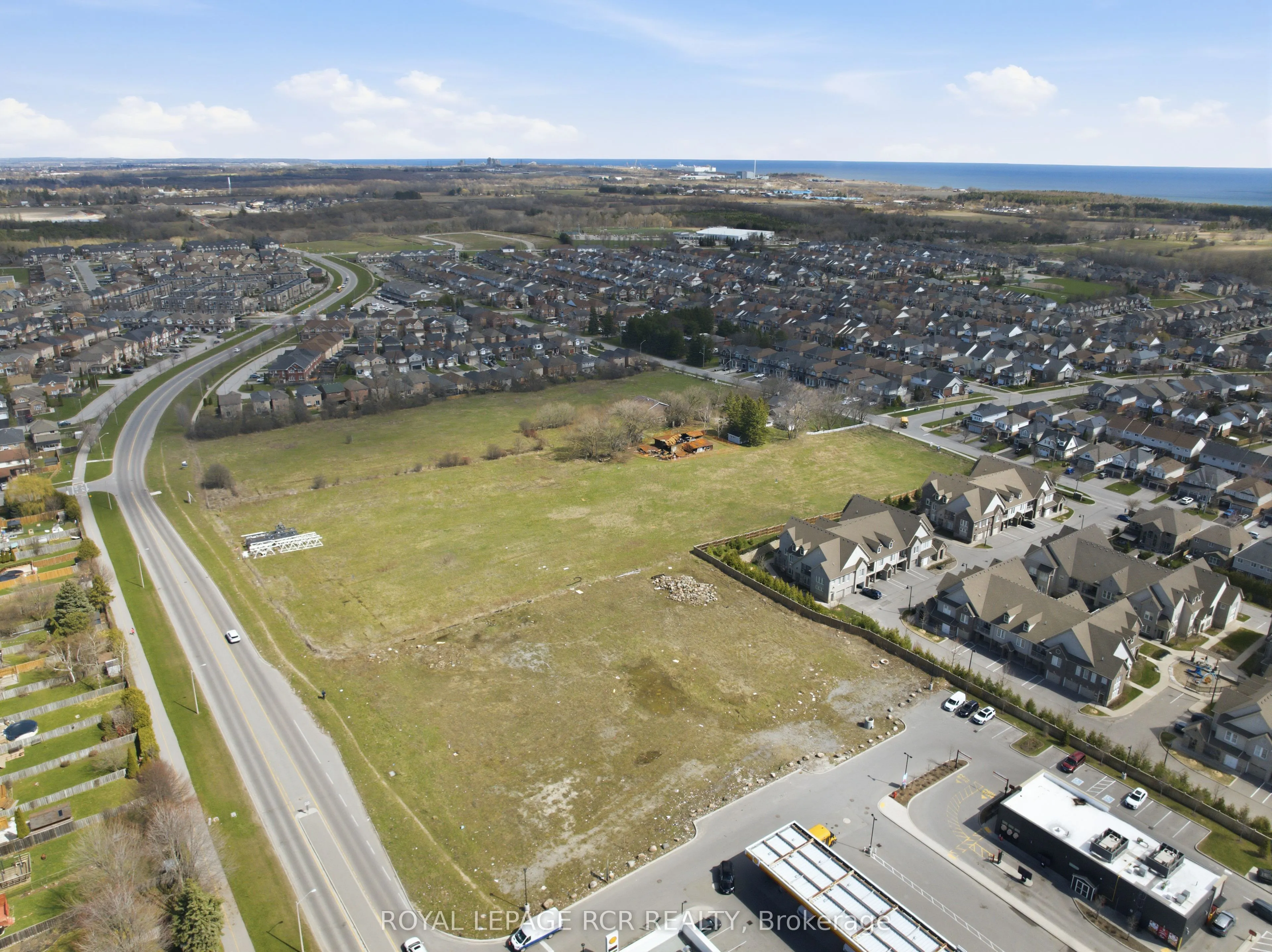 1440 Gord Vinson Avenue