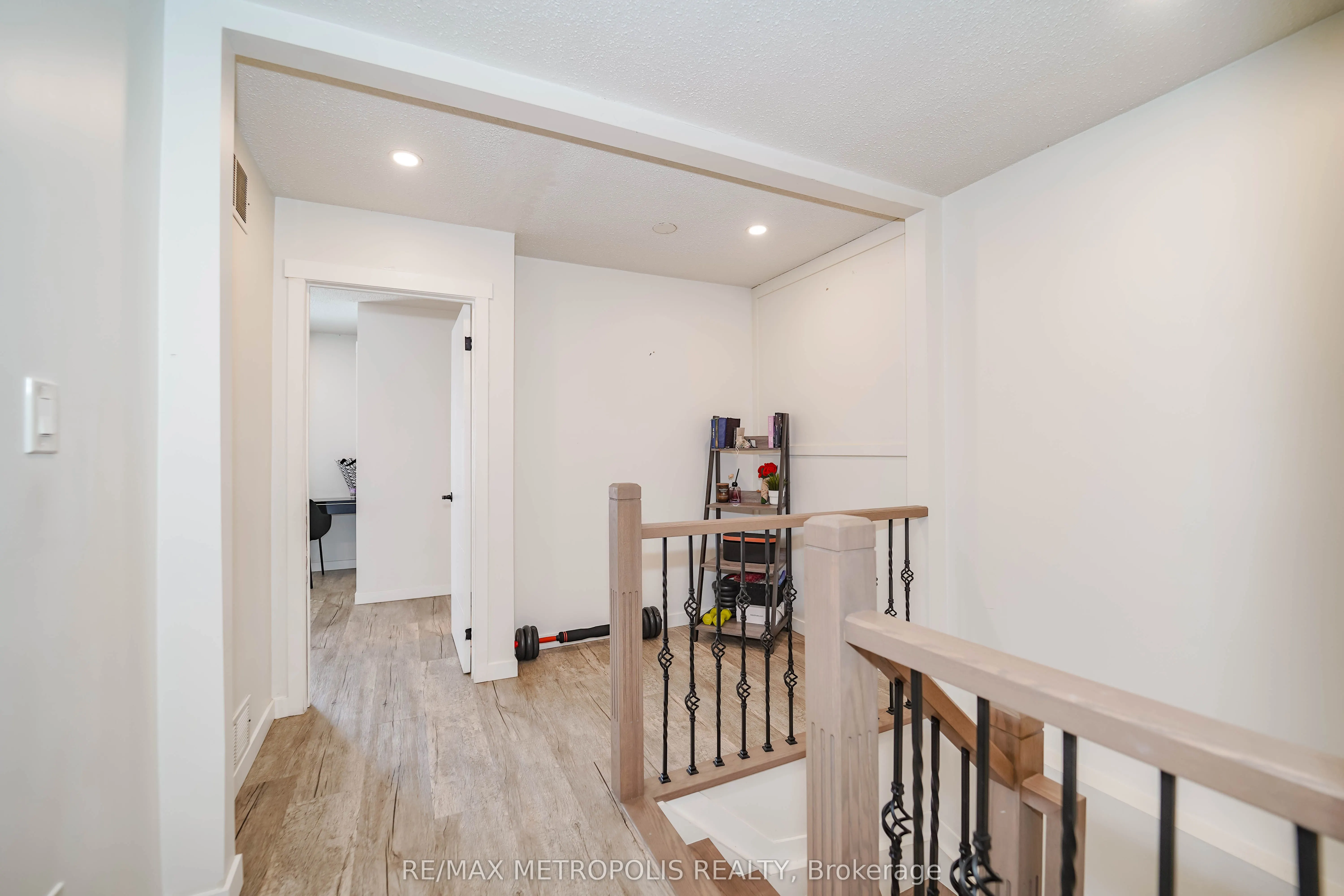19 Glenabbey Drive