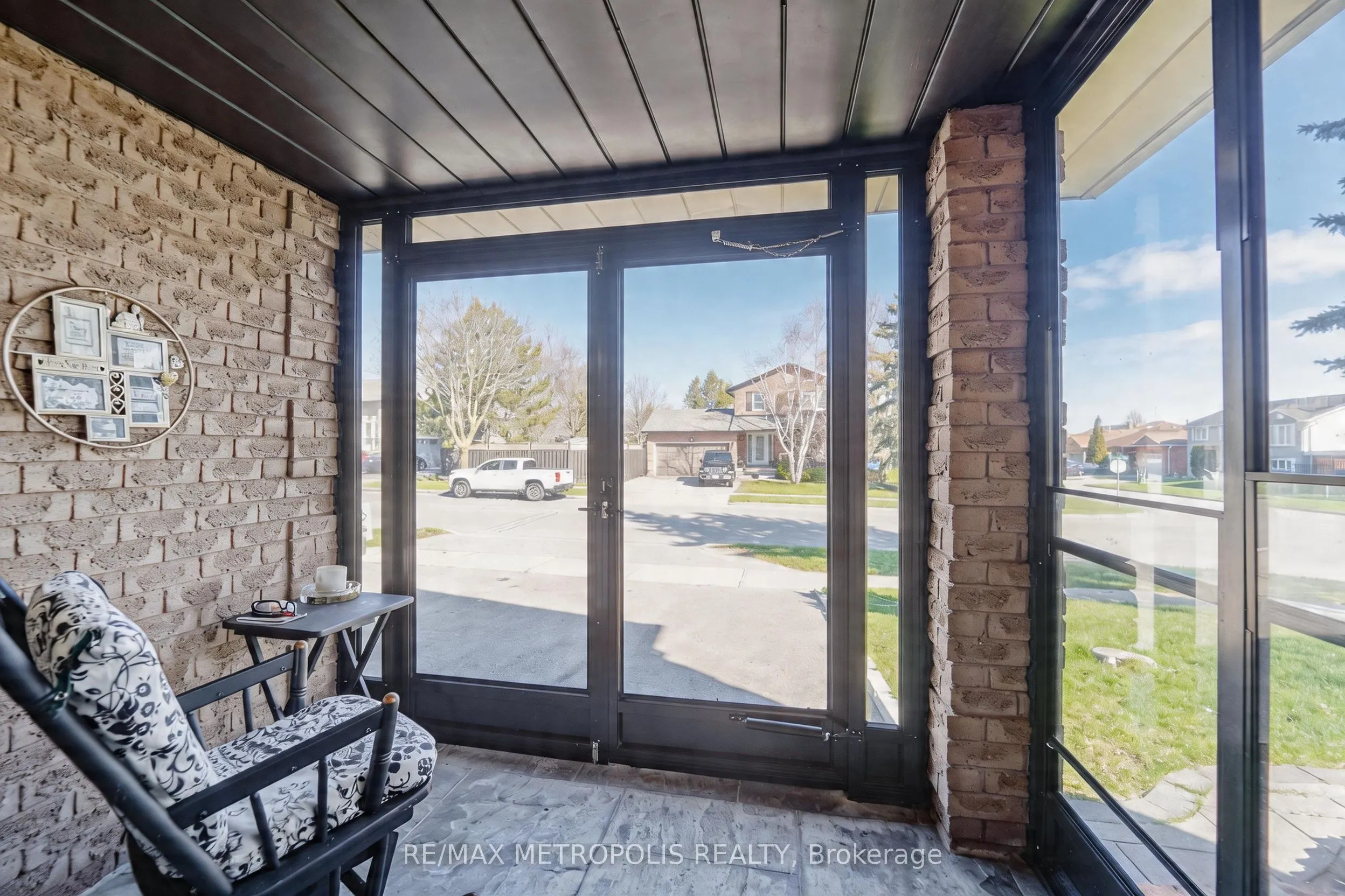 19 Glenabbey Drive