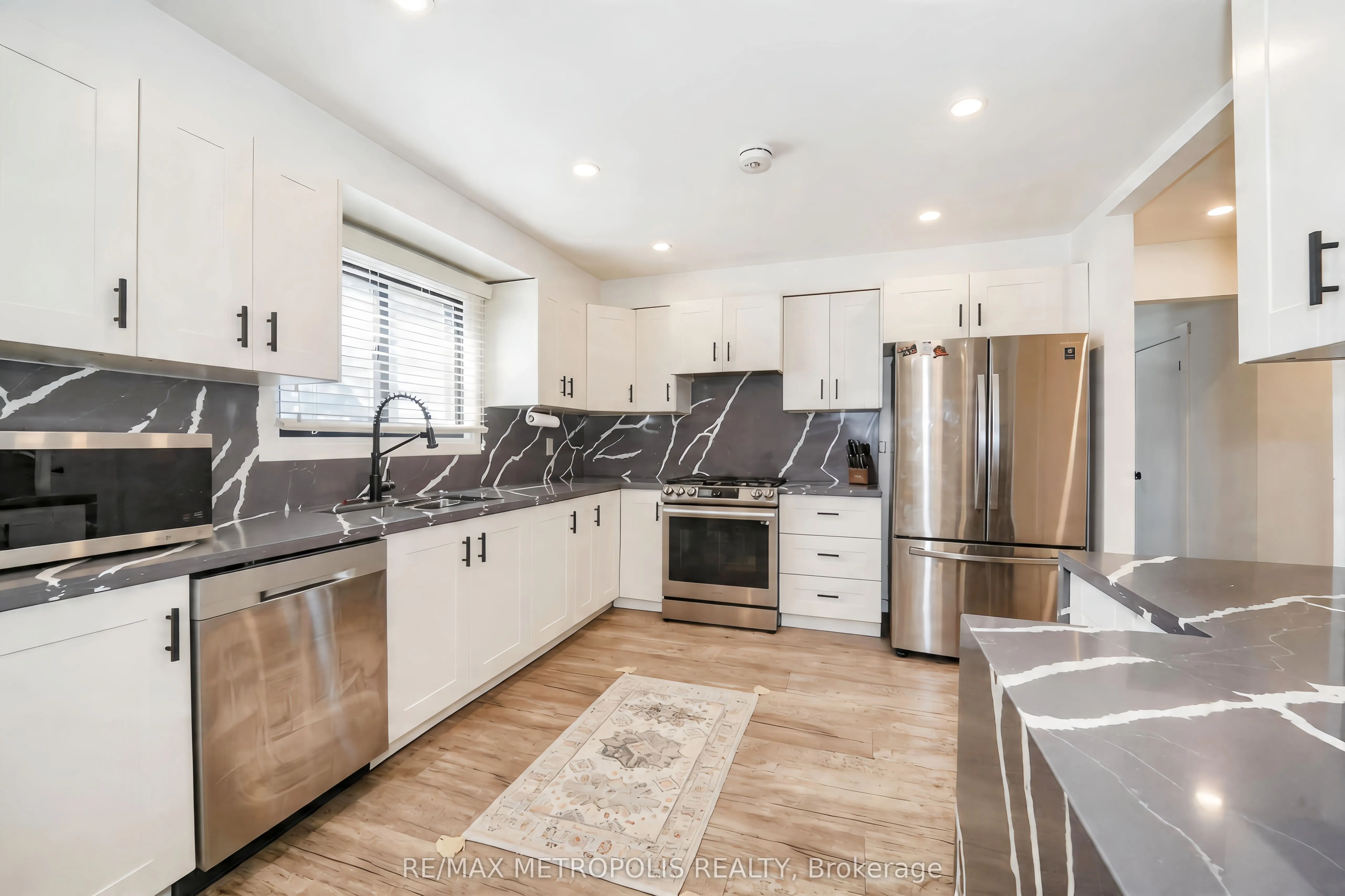 19 Glenabbey Drive