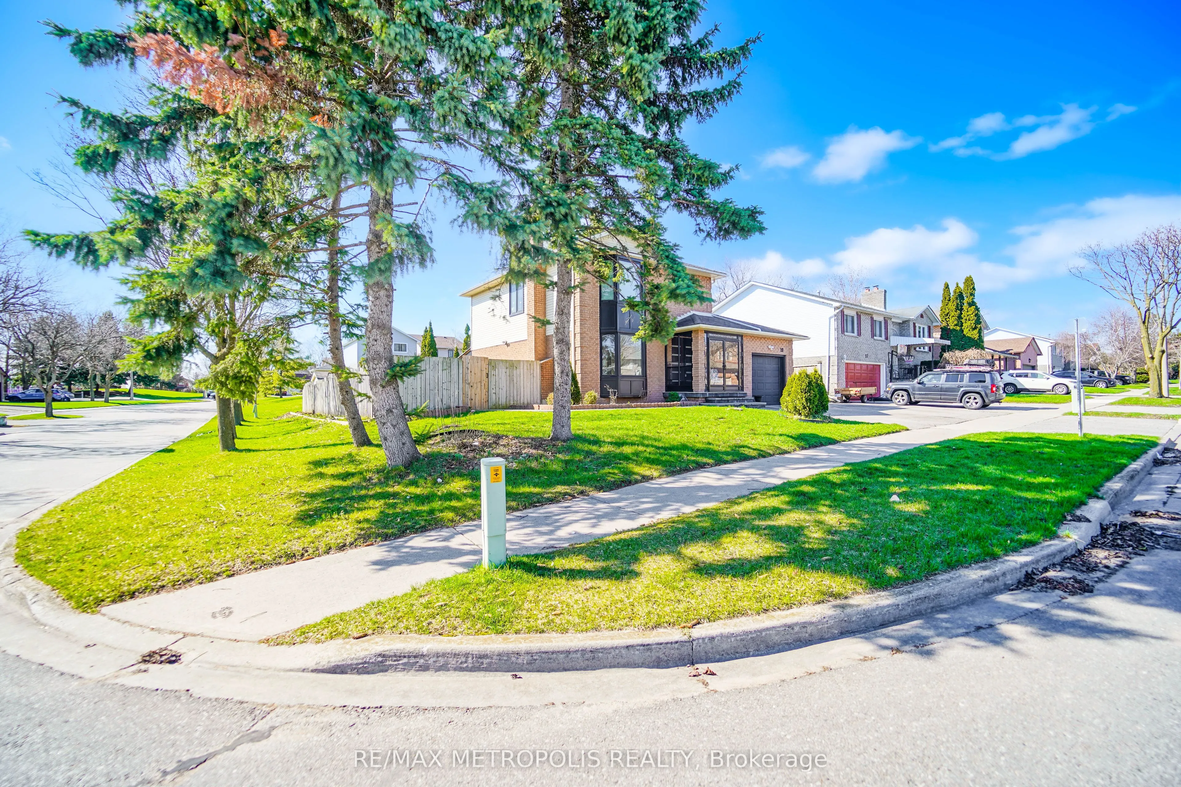 19 Glenabbey Drive