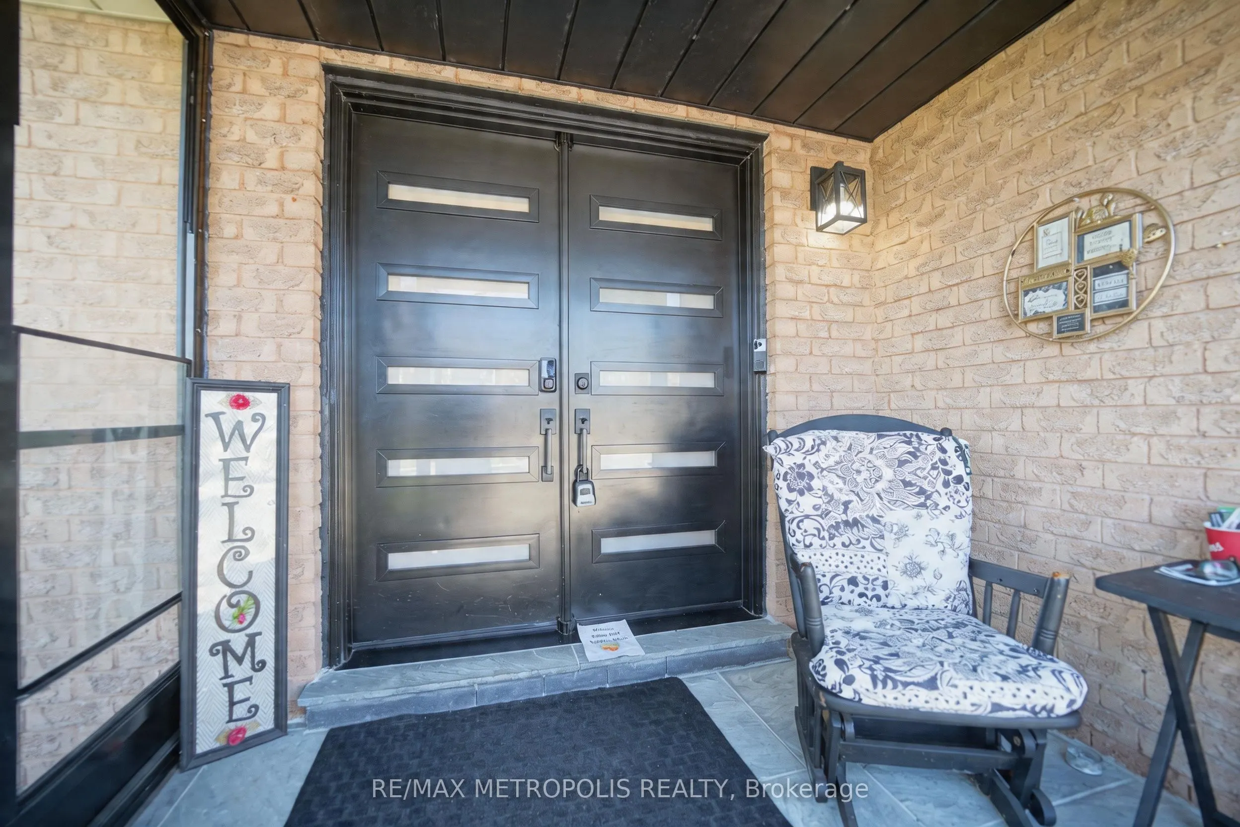 19 Glenabbey Drive