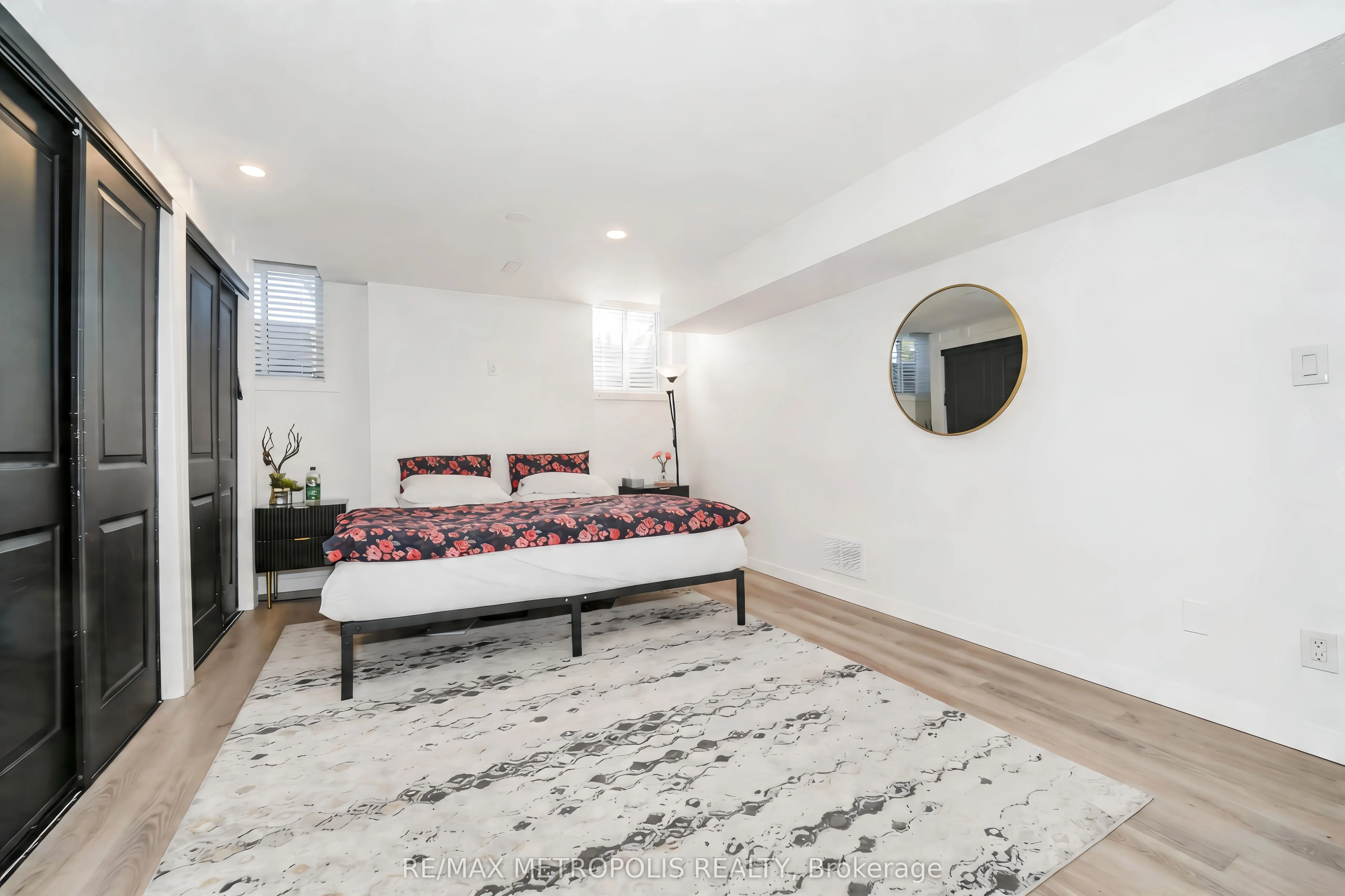 19 Glenabbey Drive