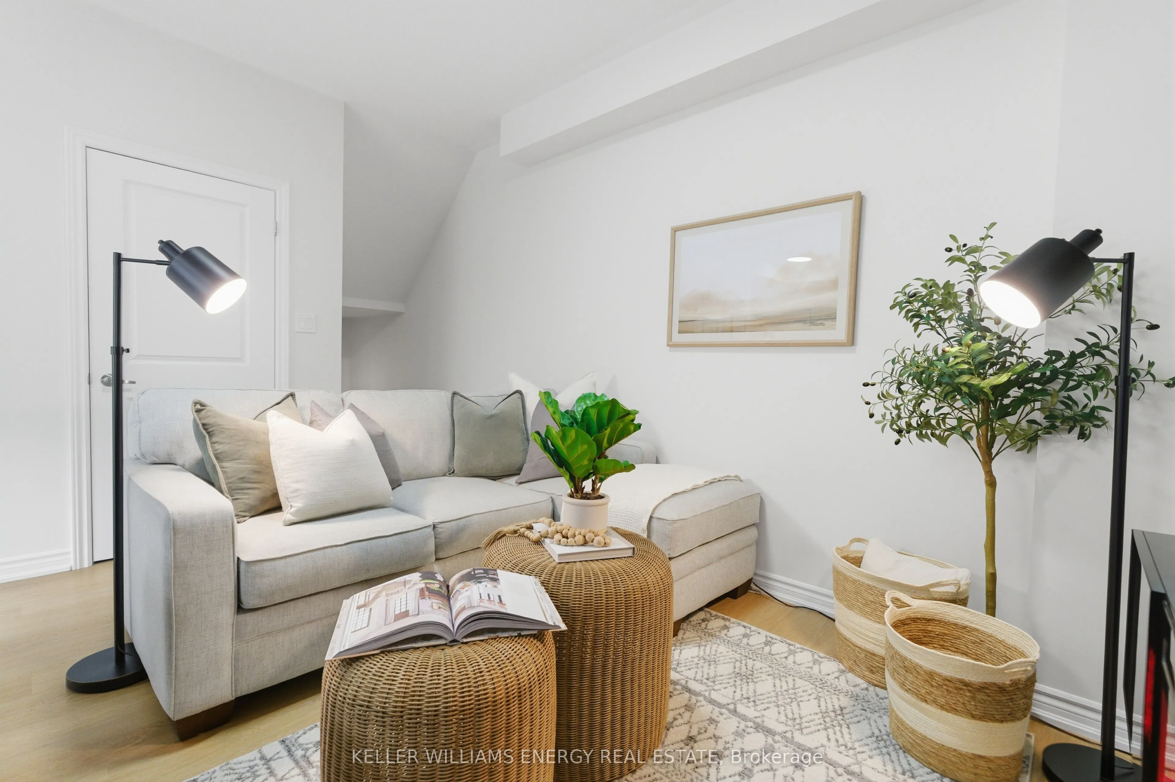 475 Beresford Path #7