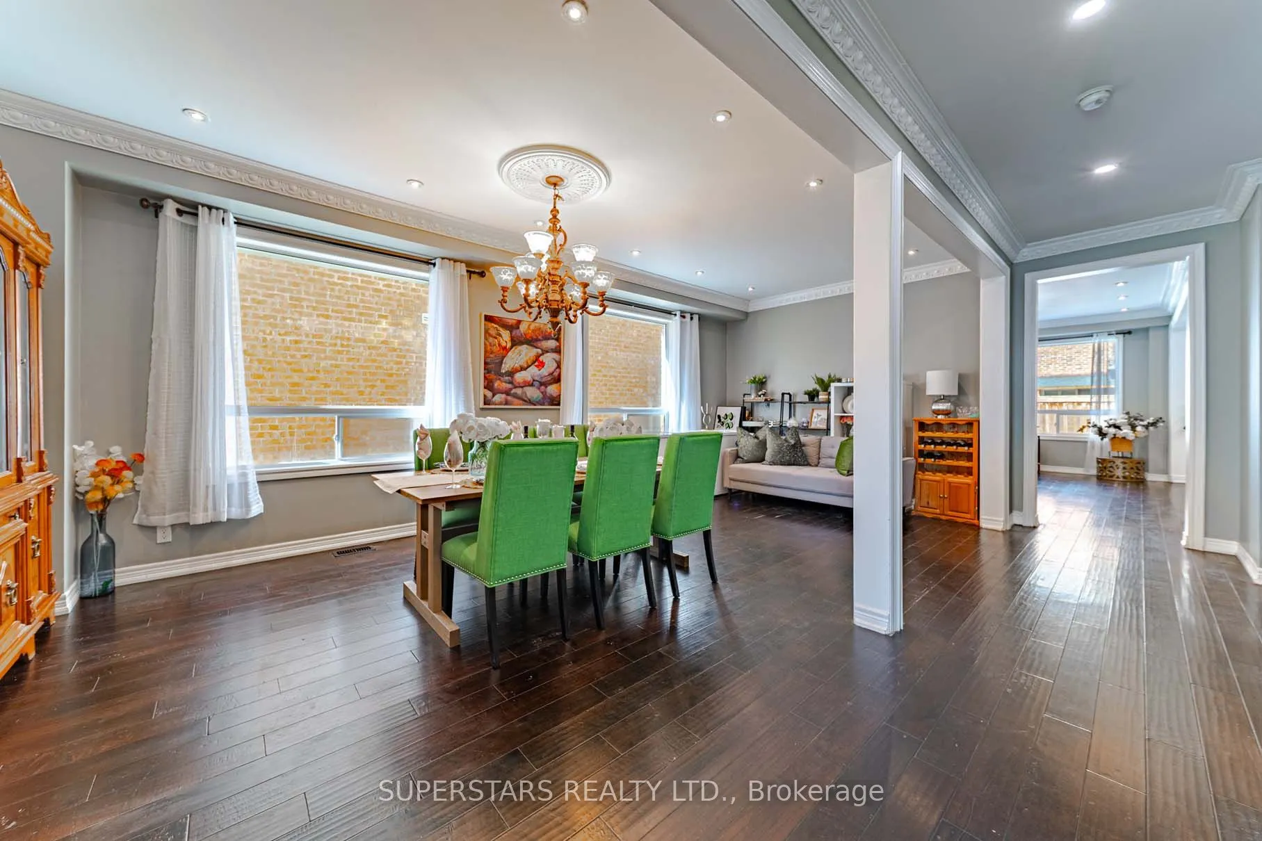 2410 Bridle Road