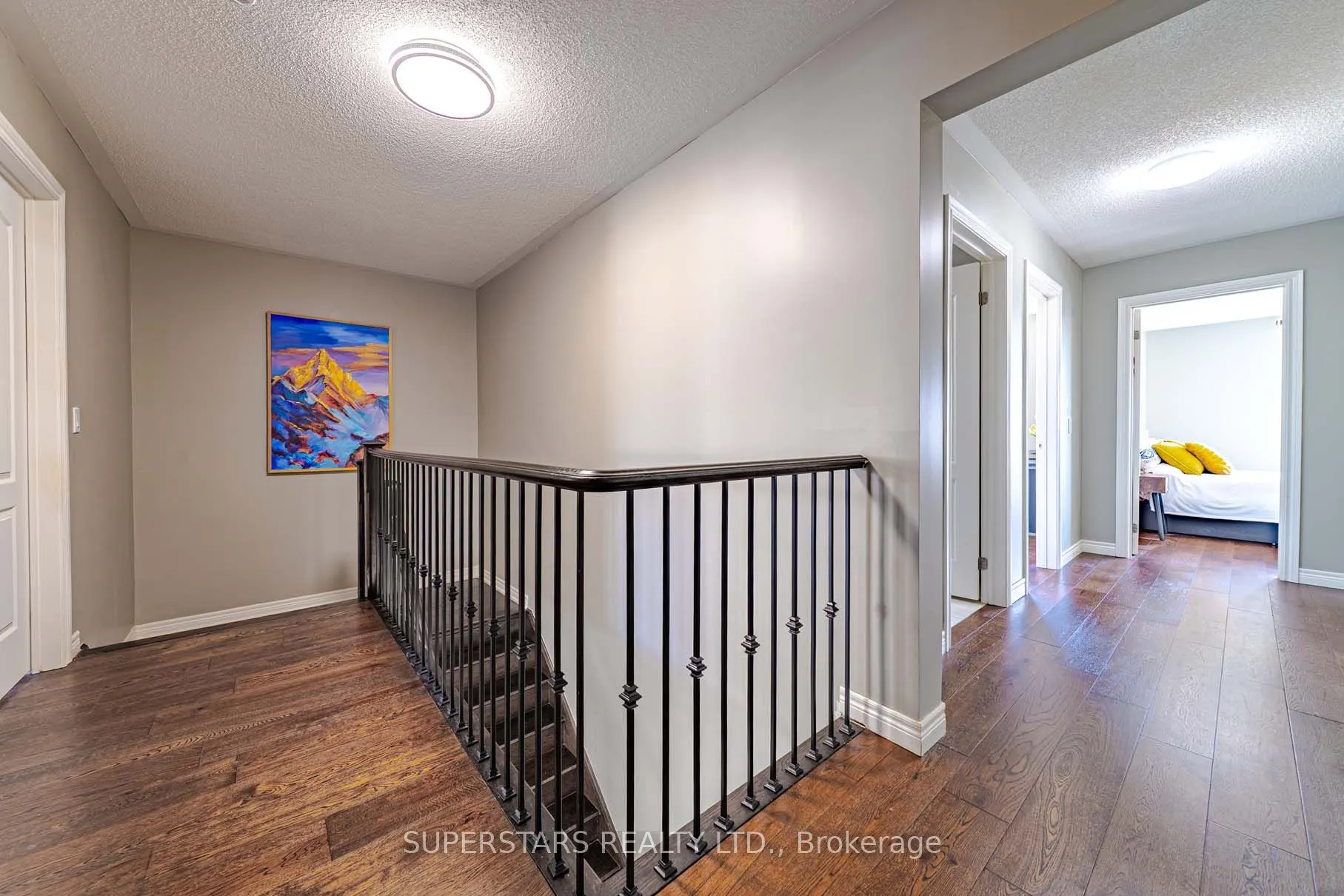 2410 Bridle Road