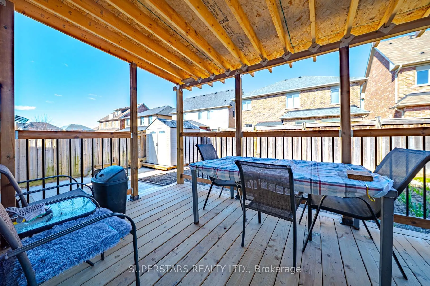 2410 Bridle Road