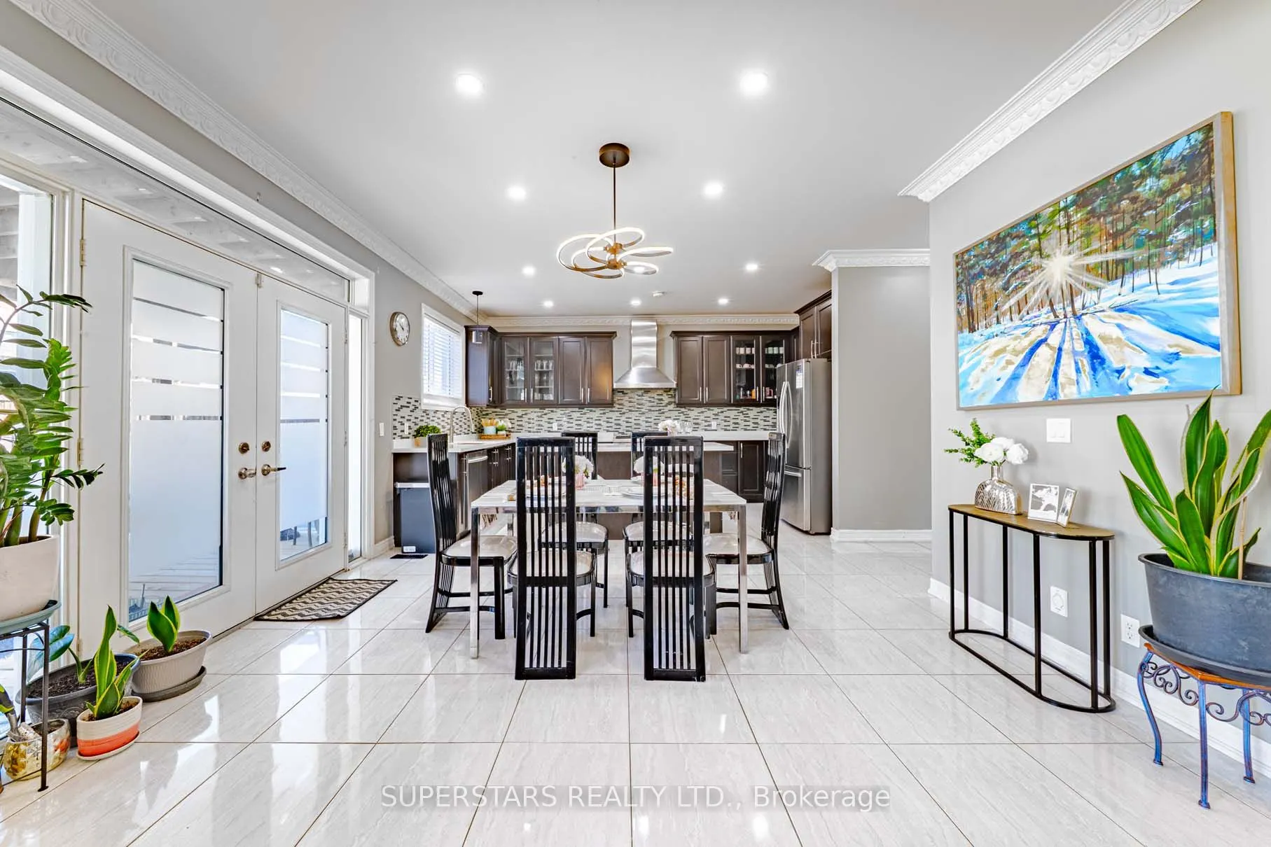 2410 Bridle Road