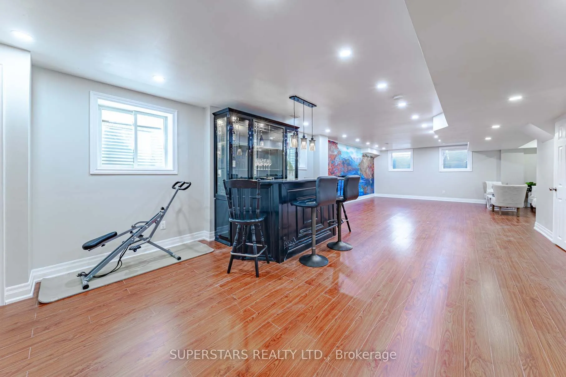 2410 Bridle Road