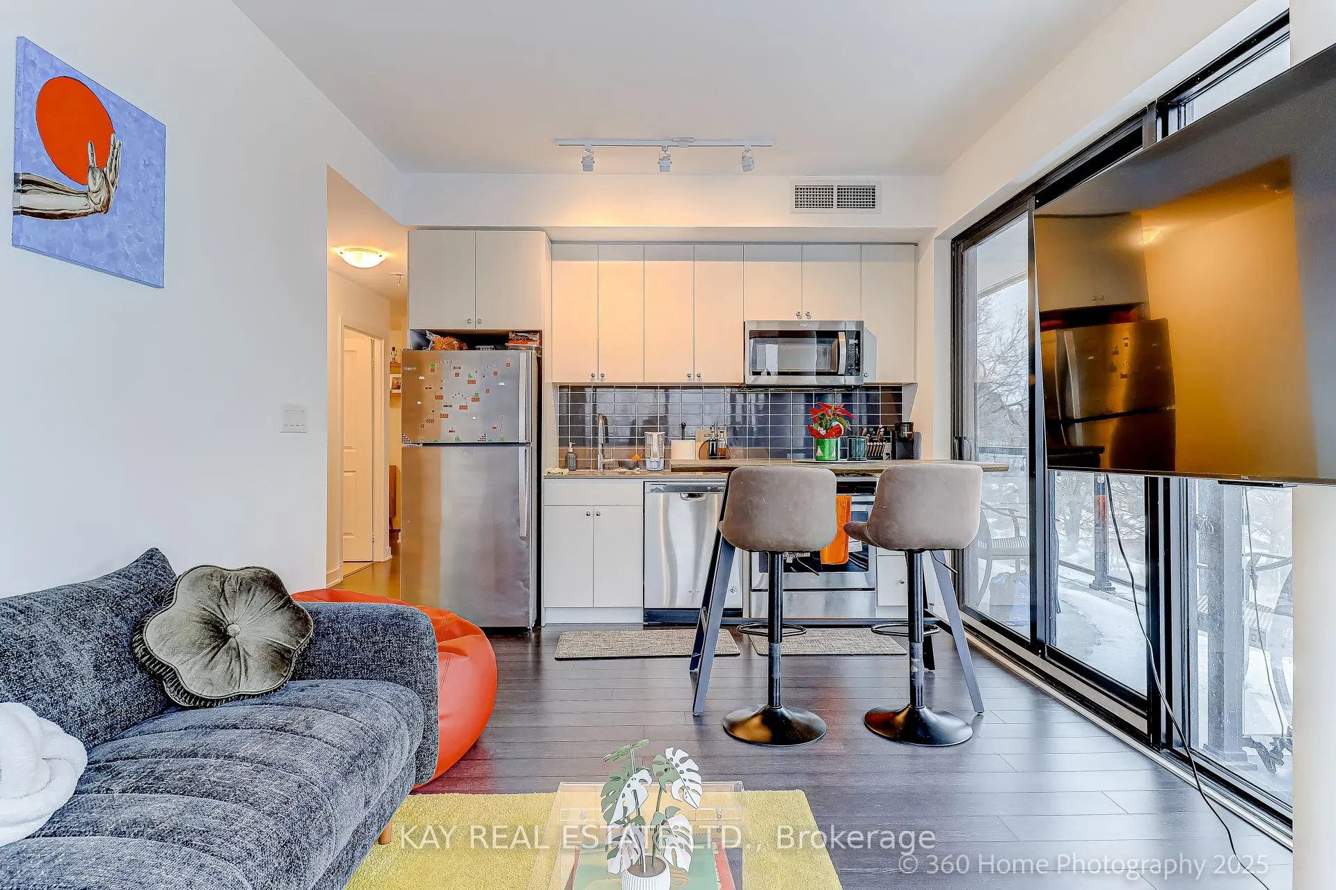 2799 Kingston Road #305