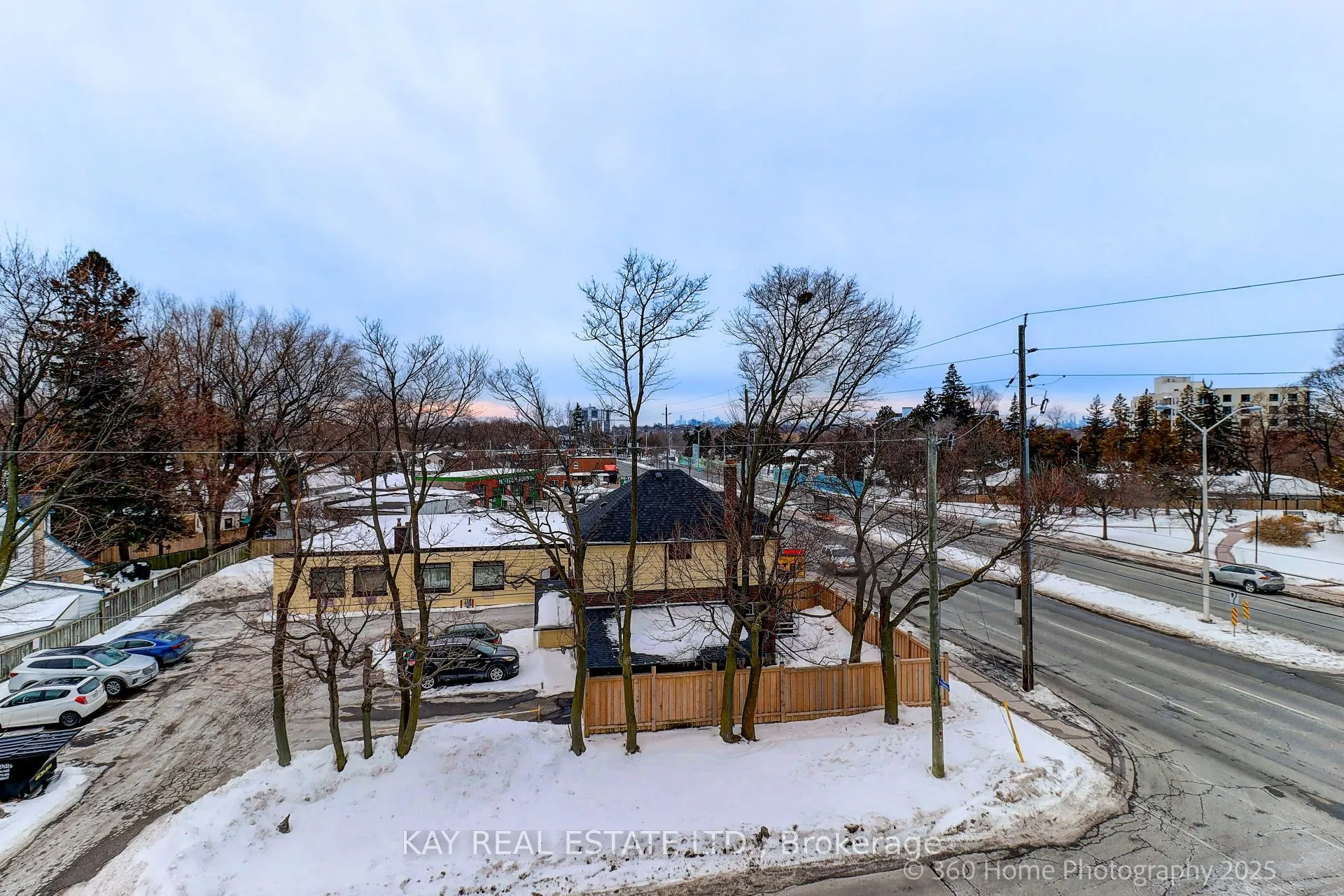 2799 Kingston Road #305