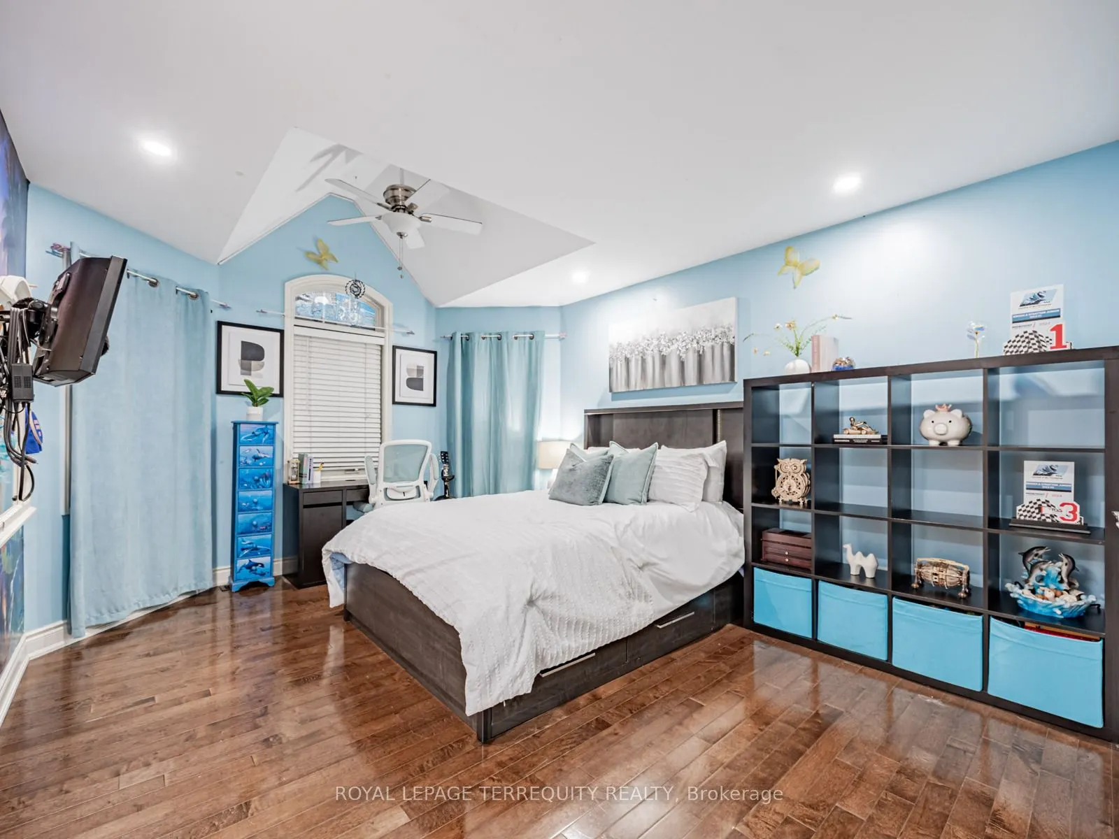 66 Rideout Street