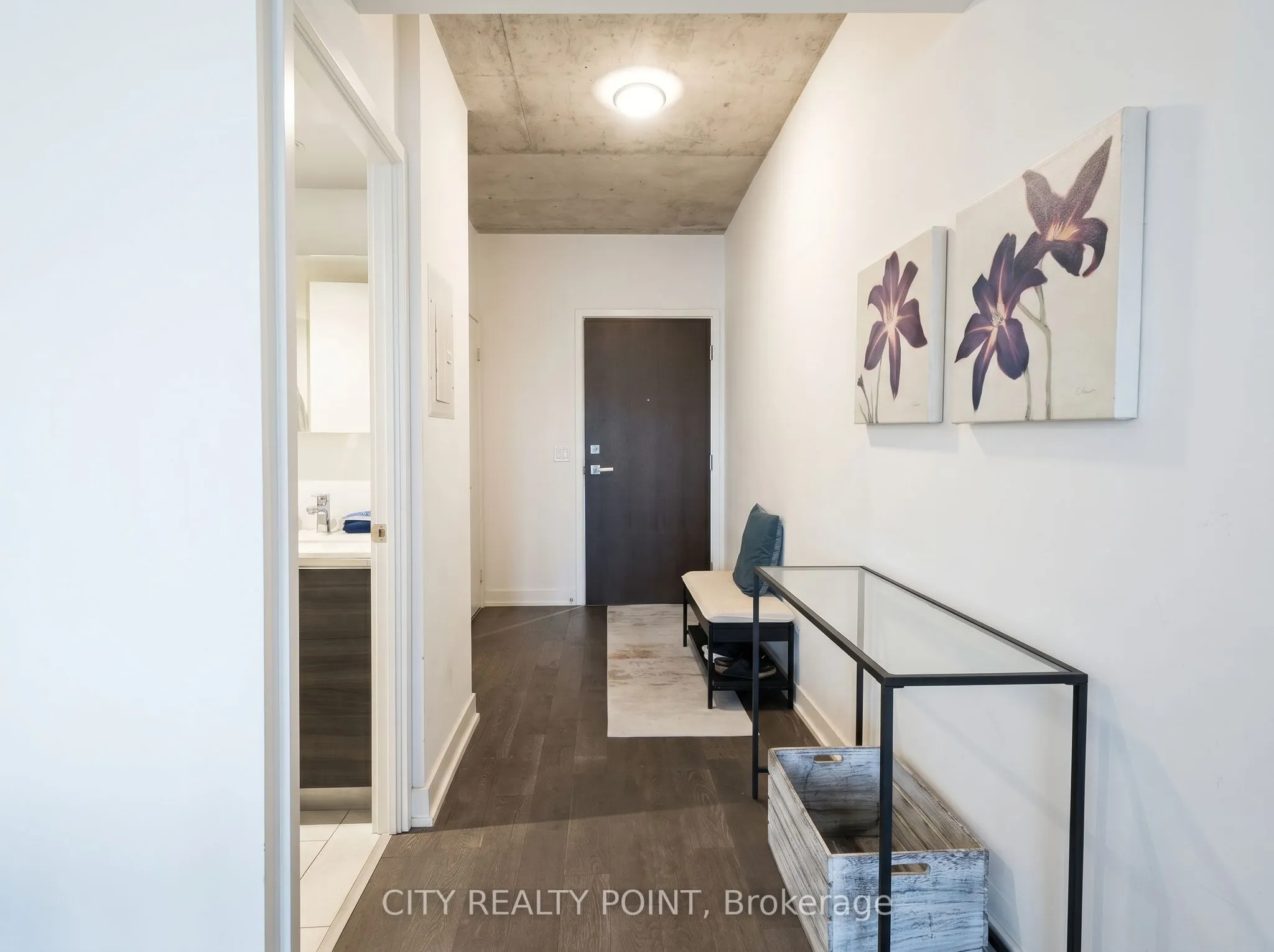 1190 Dundas Street E #505