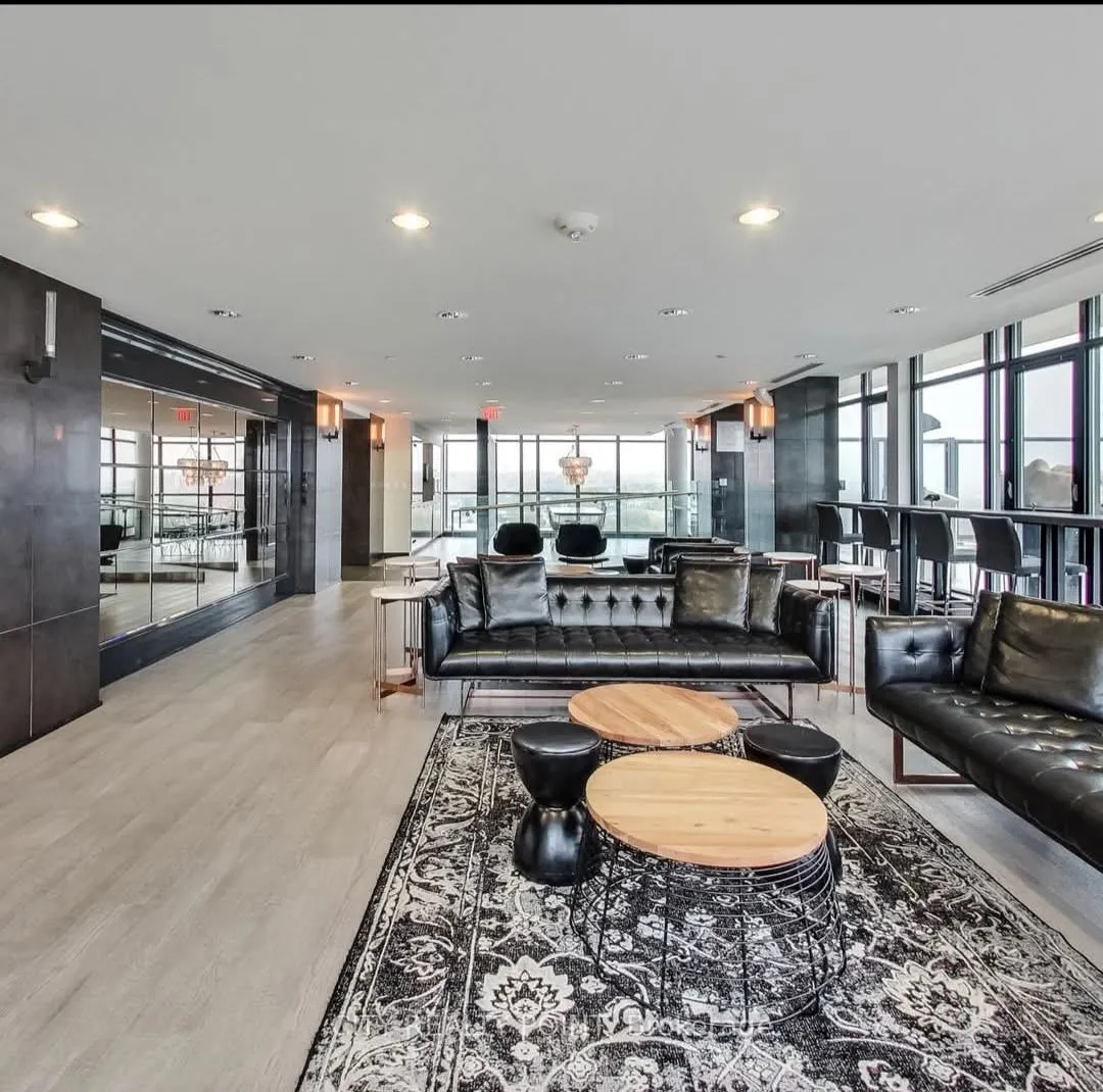 1190 Dundas Street E #505