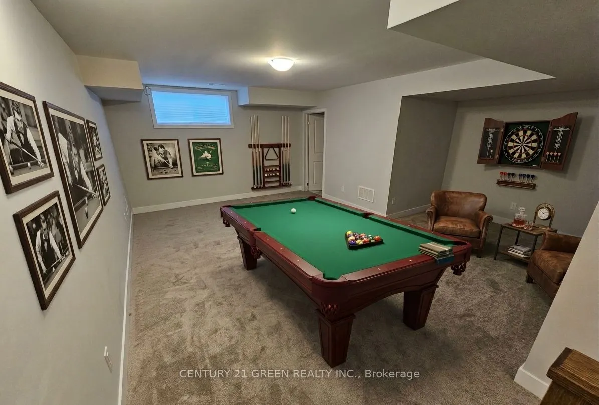 1095 Thompson Drive