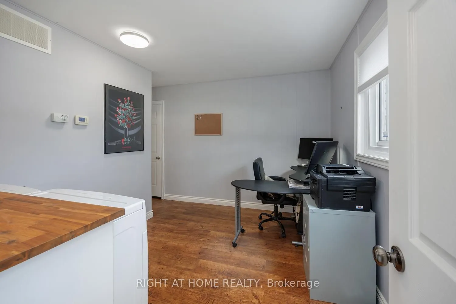 17 Crestview Avenue