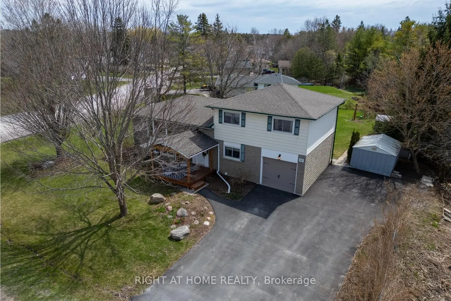 17 Crestview Avenue