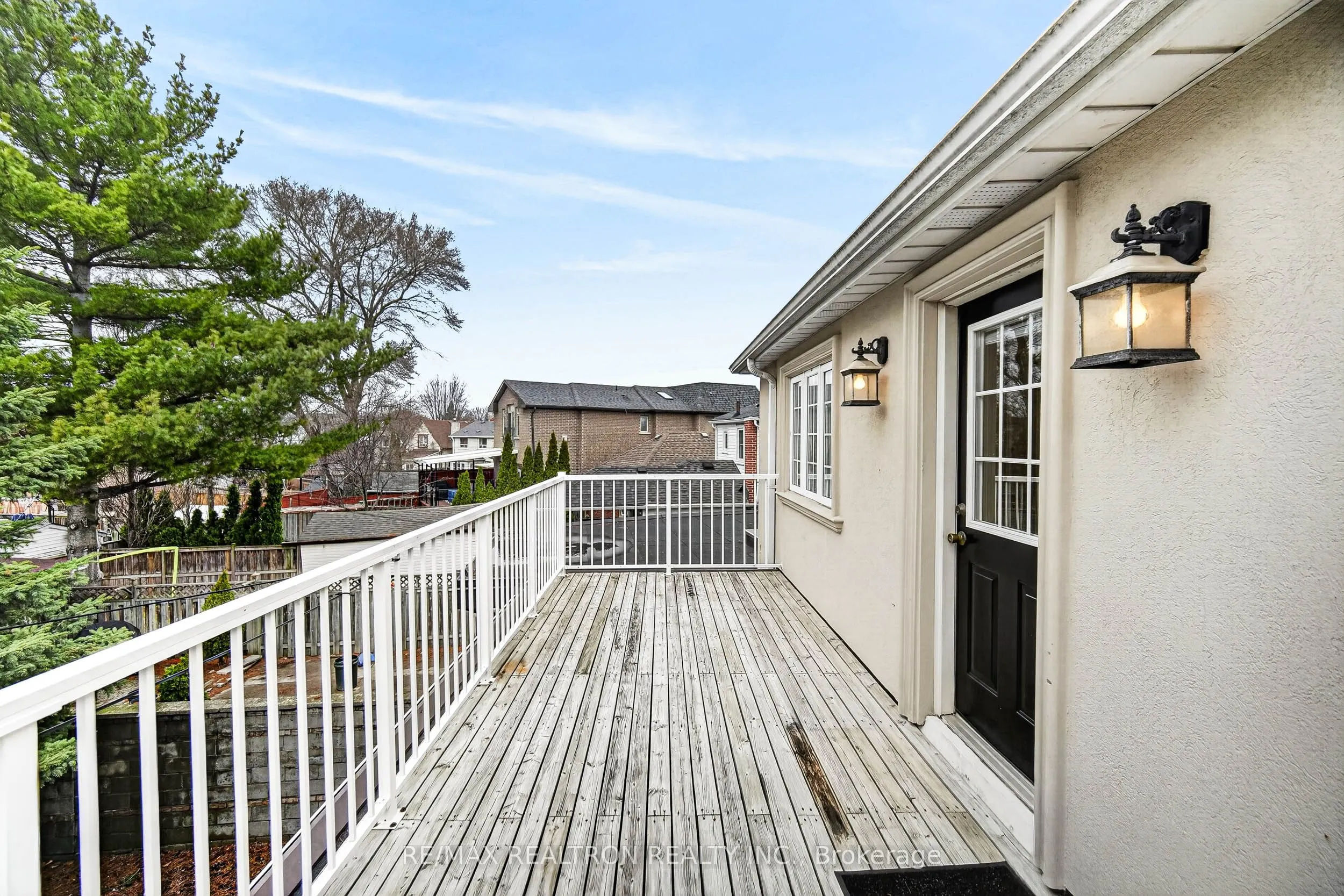 454 Donlands Avenue #A3