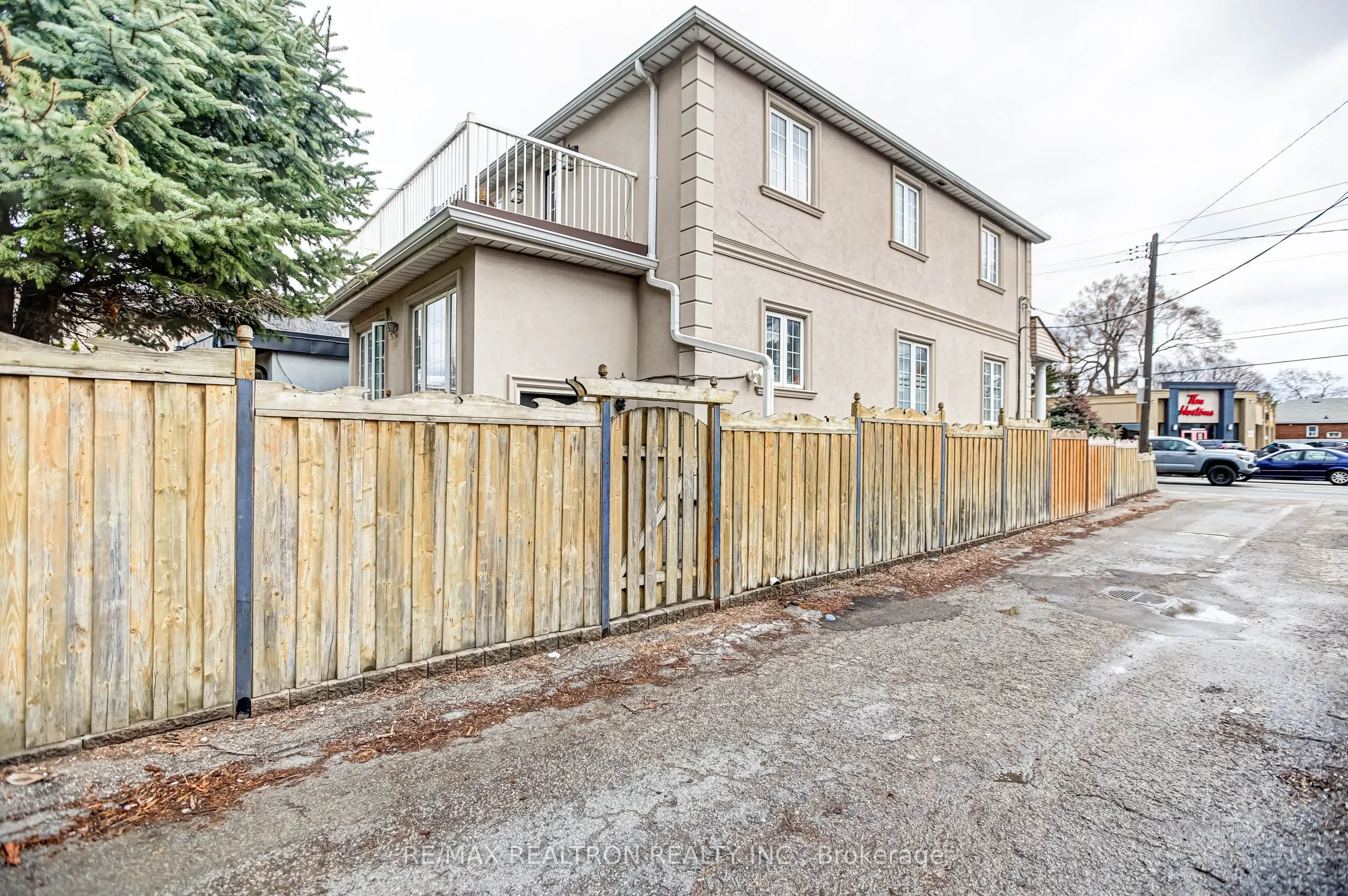 454 Donlands Avenue #A3