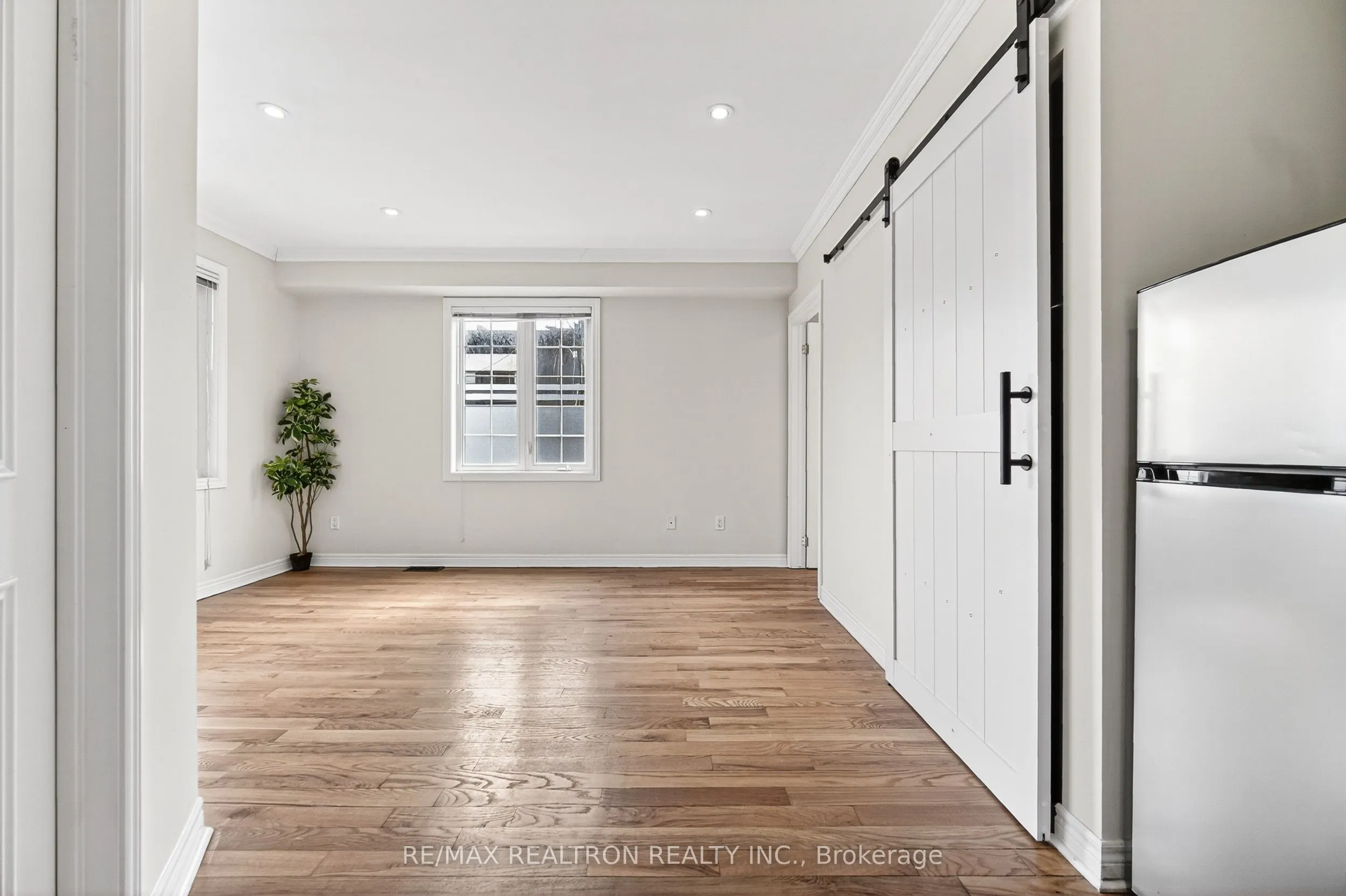 454 Donlands Avenue #A1