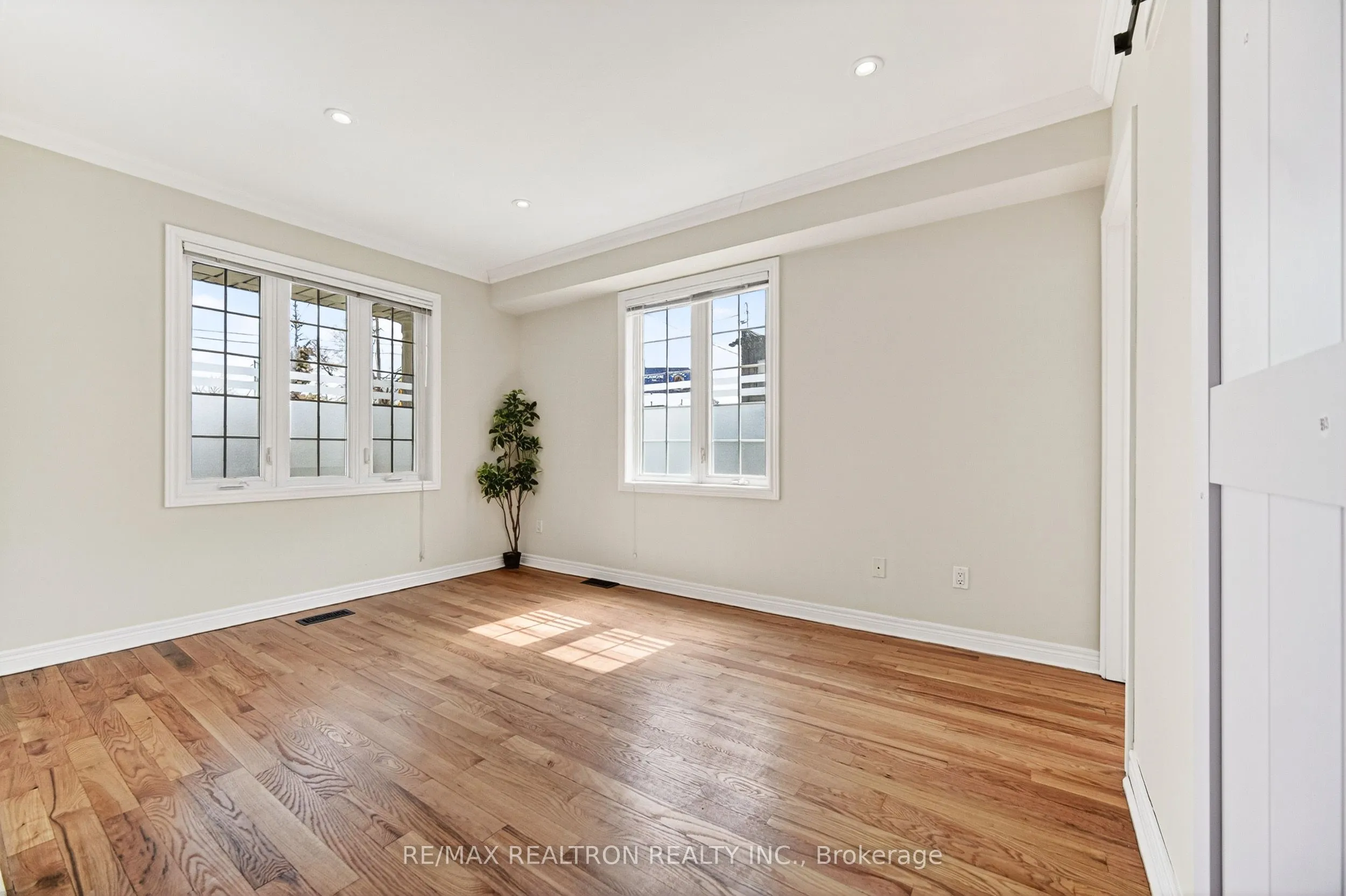 454 Donlands Avenue #A1