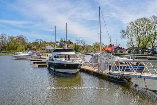 395 Lakebreeze Drive #306