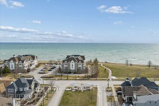 395 Lakebreeze Drive #306