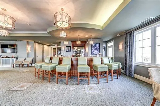 395 Lakebreeze Drive #306