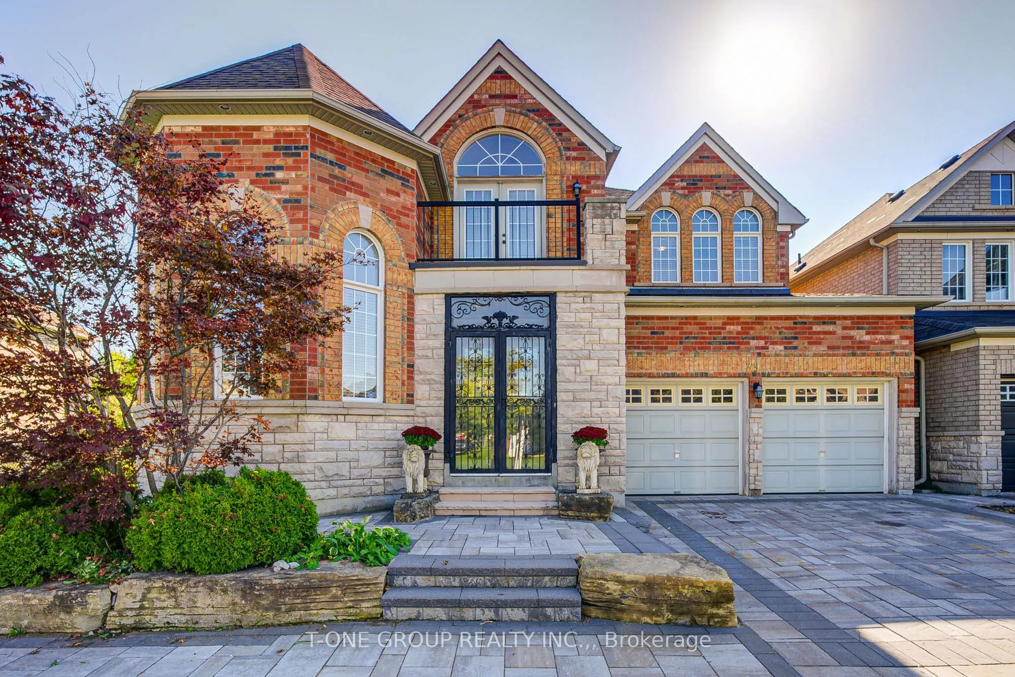 39 Boulderbrook Drive