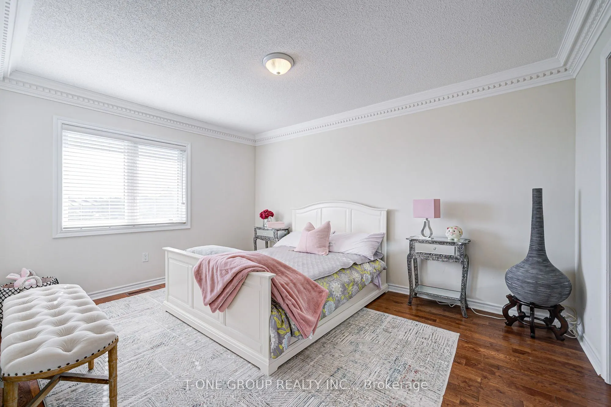 39 Boulderbrook Drive