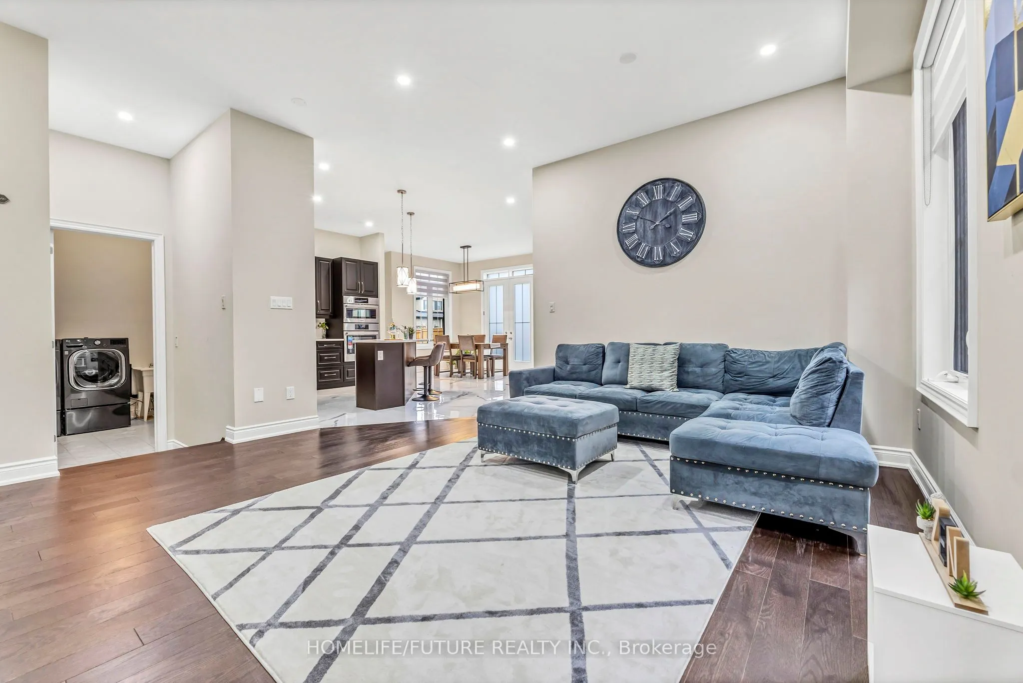 144 Auckland Drive