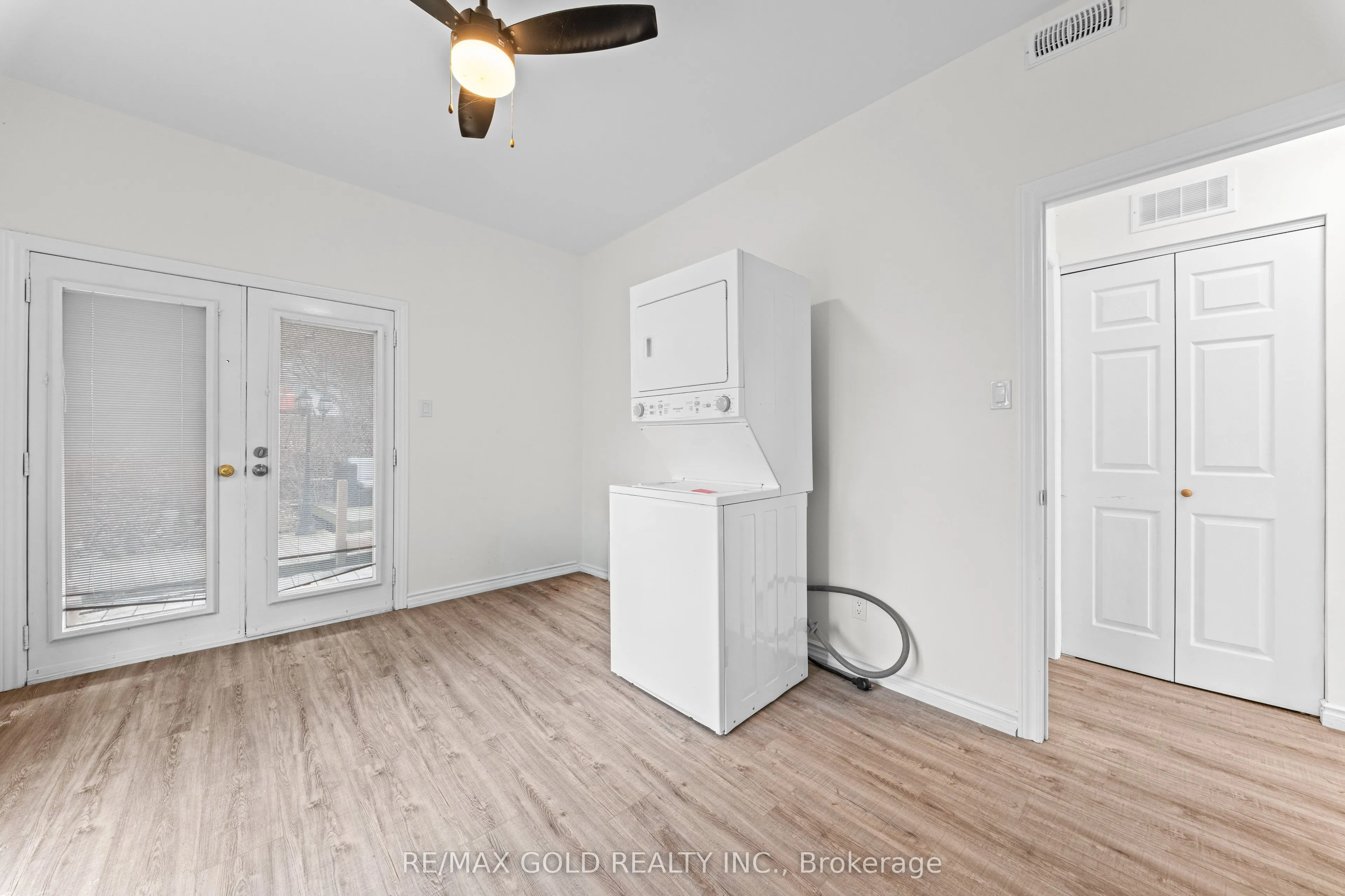 7 Brimley Road S #1