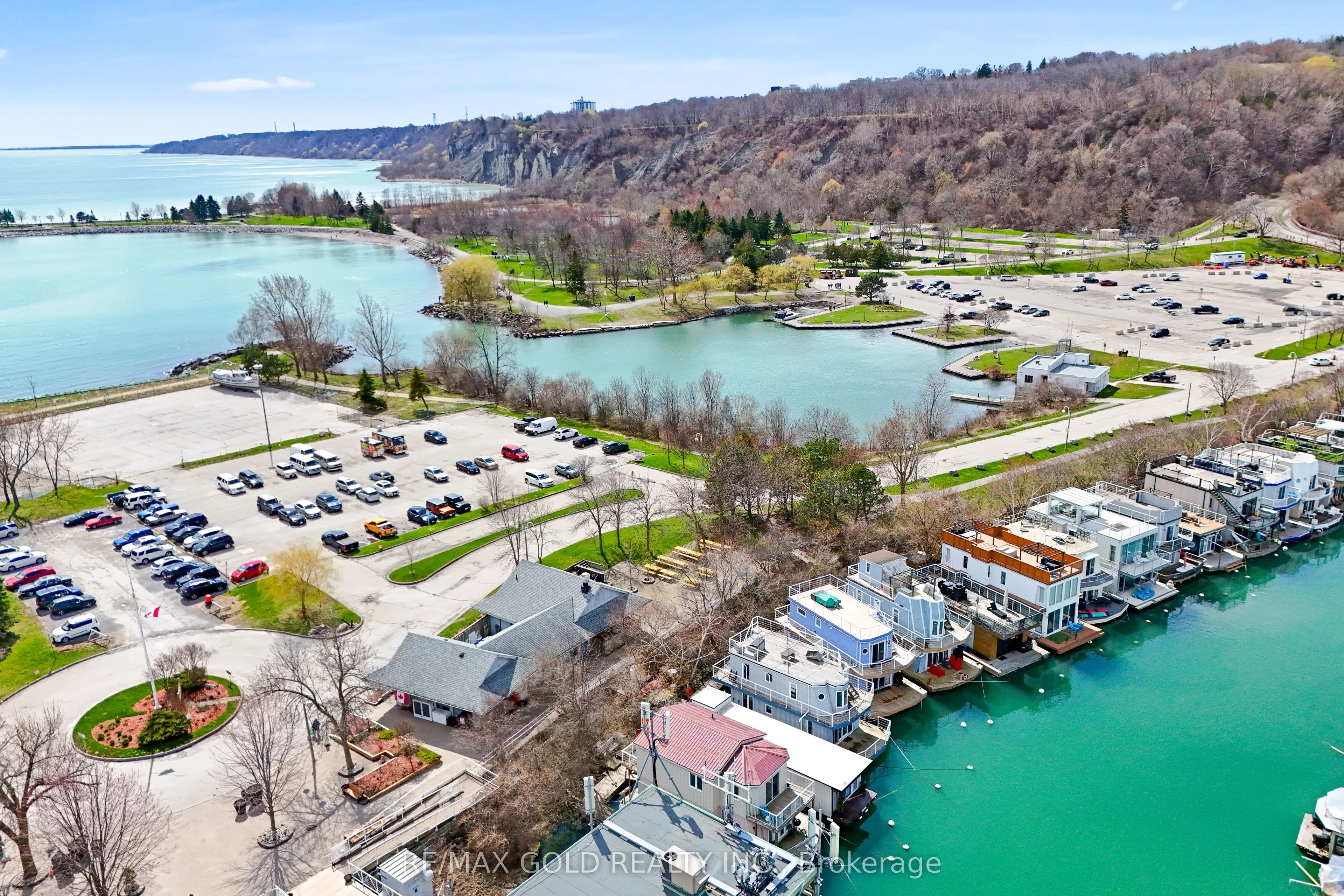 7 Brimley Road S #1
