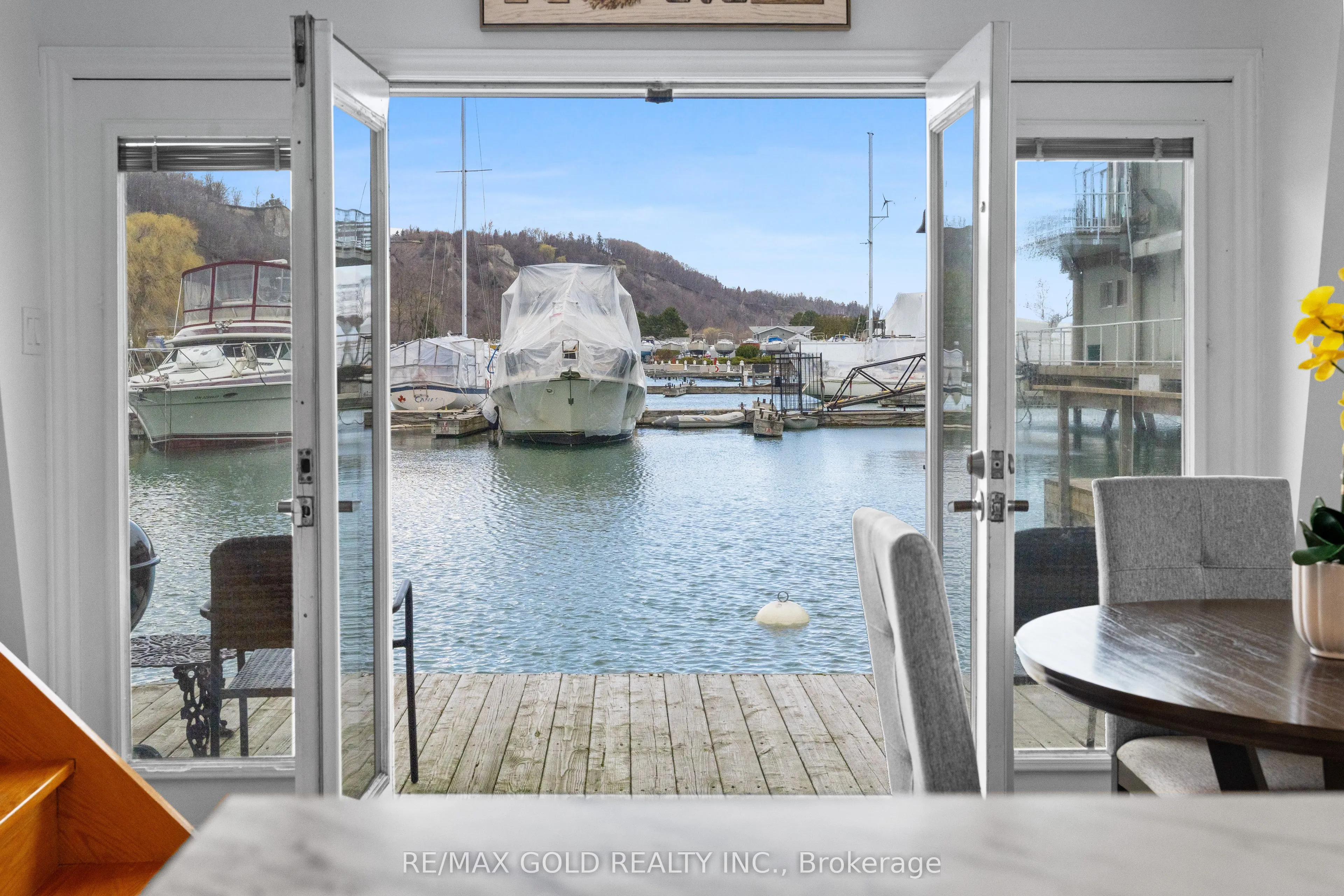 7 Brimley Road S #1