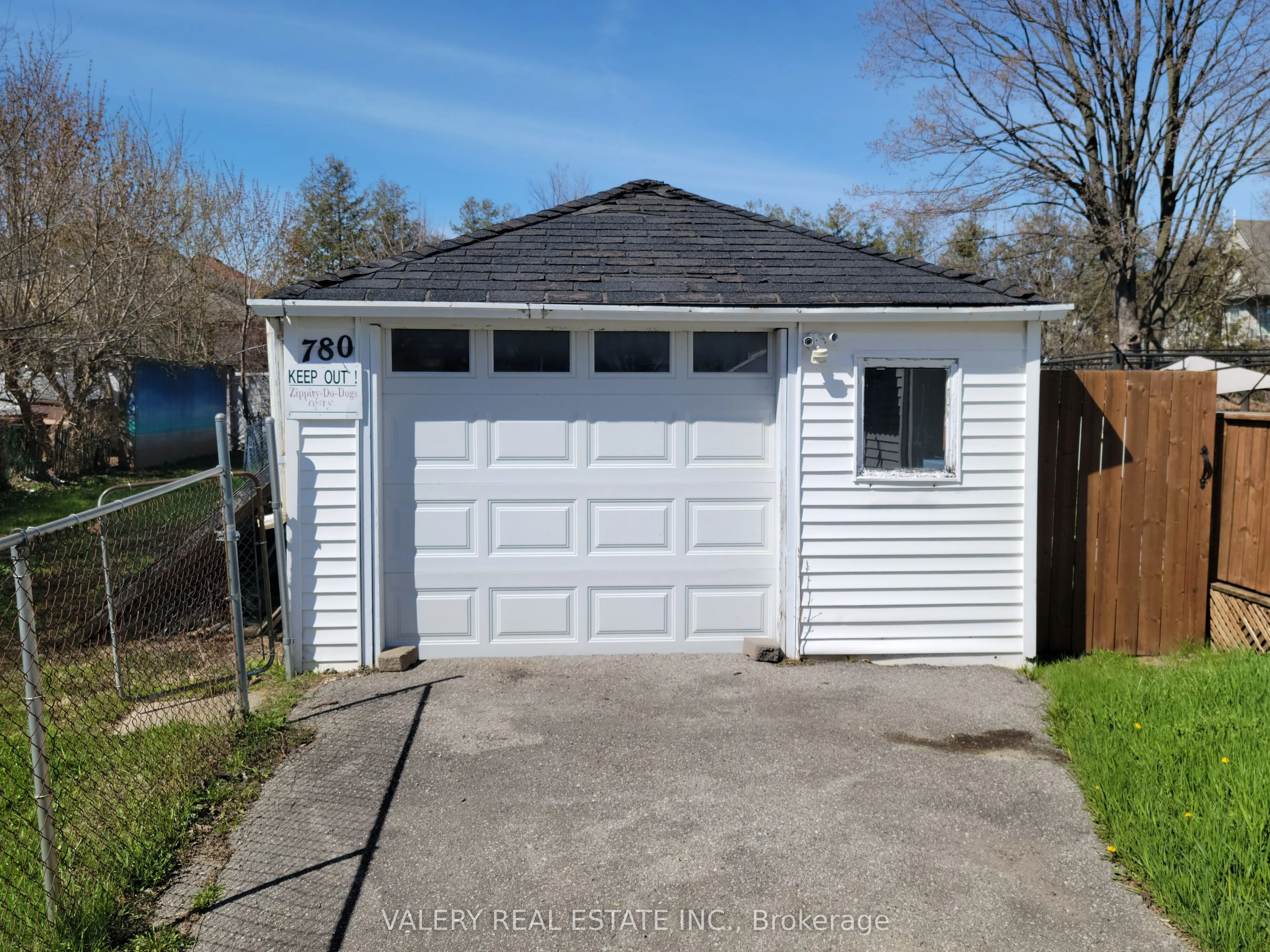 780 Liverpool Road