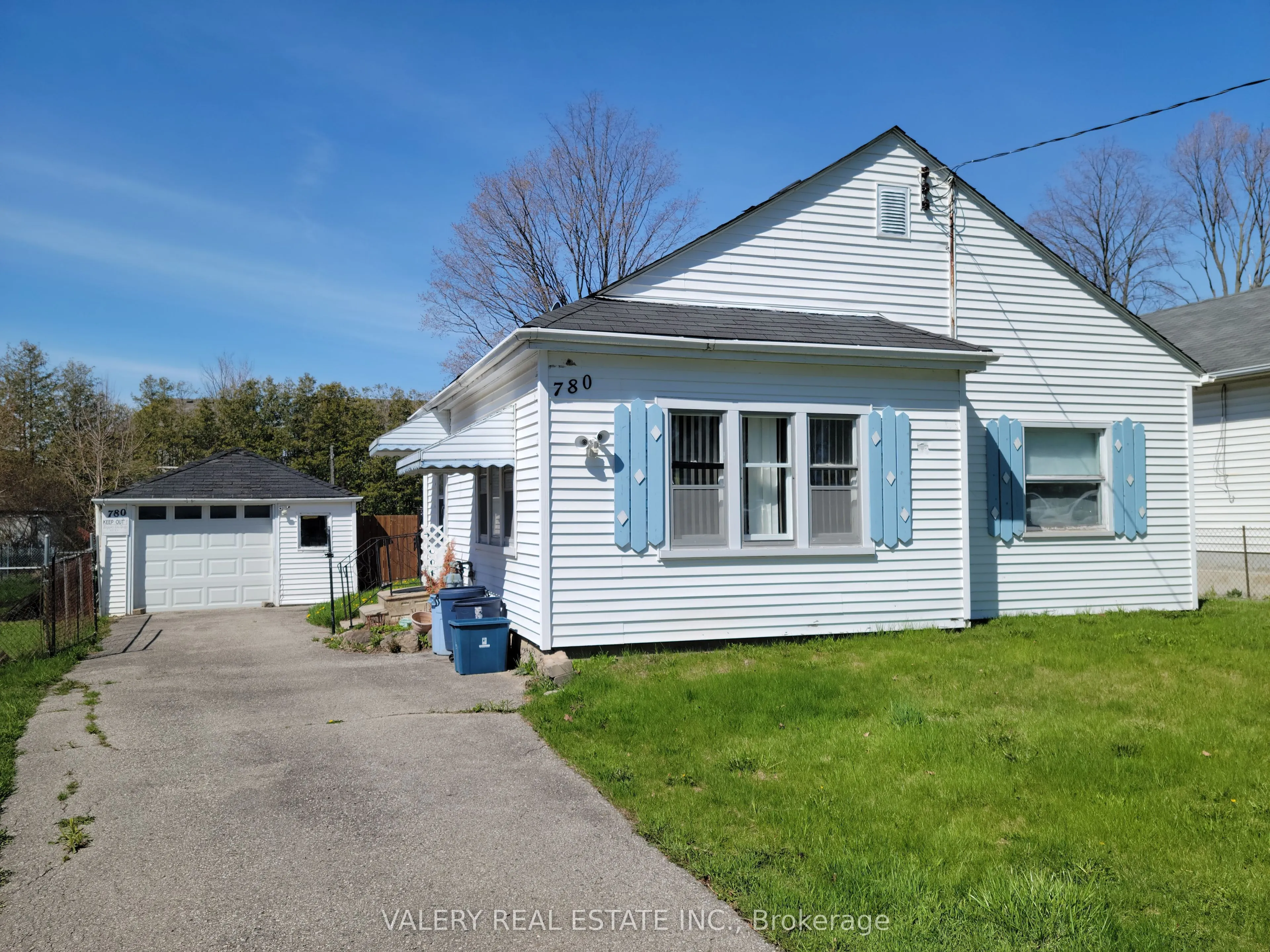 780 Liverpool Road
