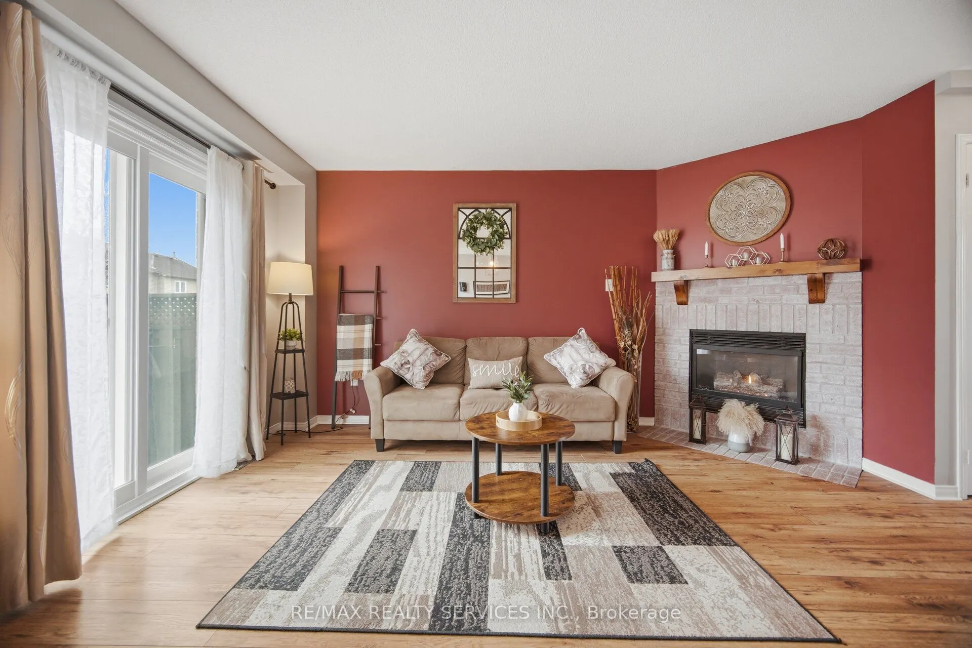 59 Fry Crescent