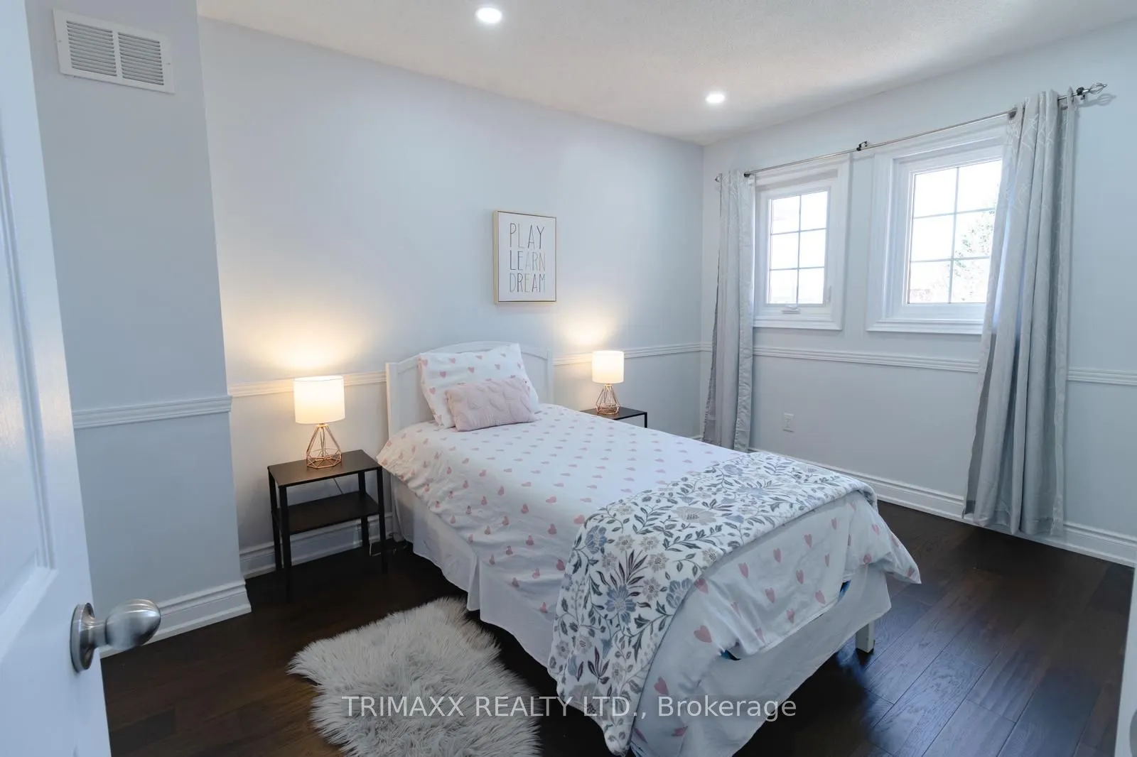92 Hartrick Place