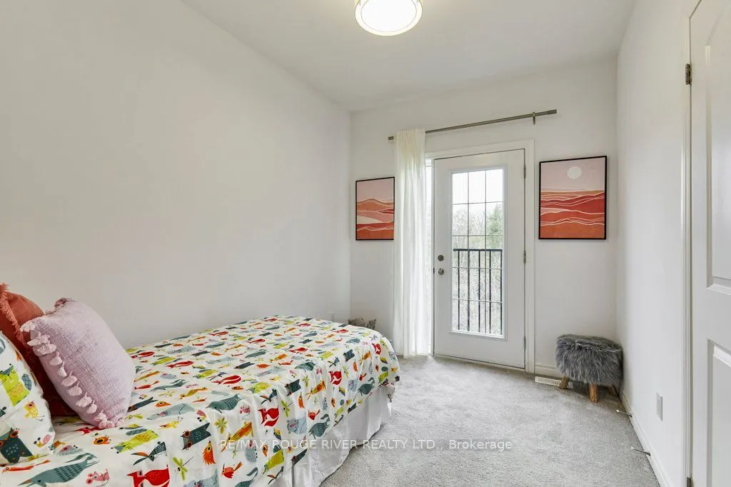 6 Seagrave Lane