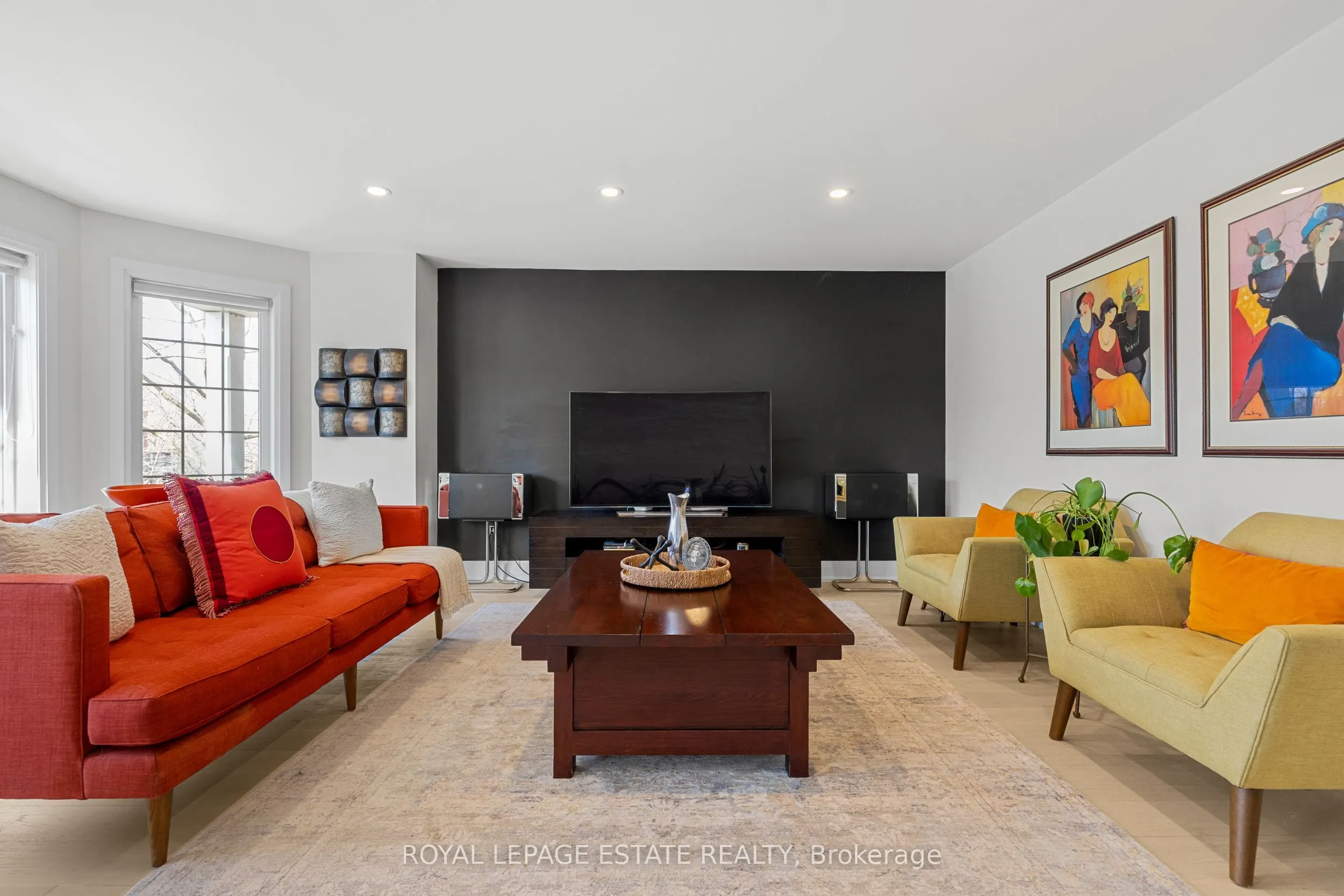 95 Boardwalk Drive