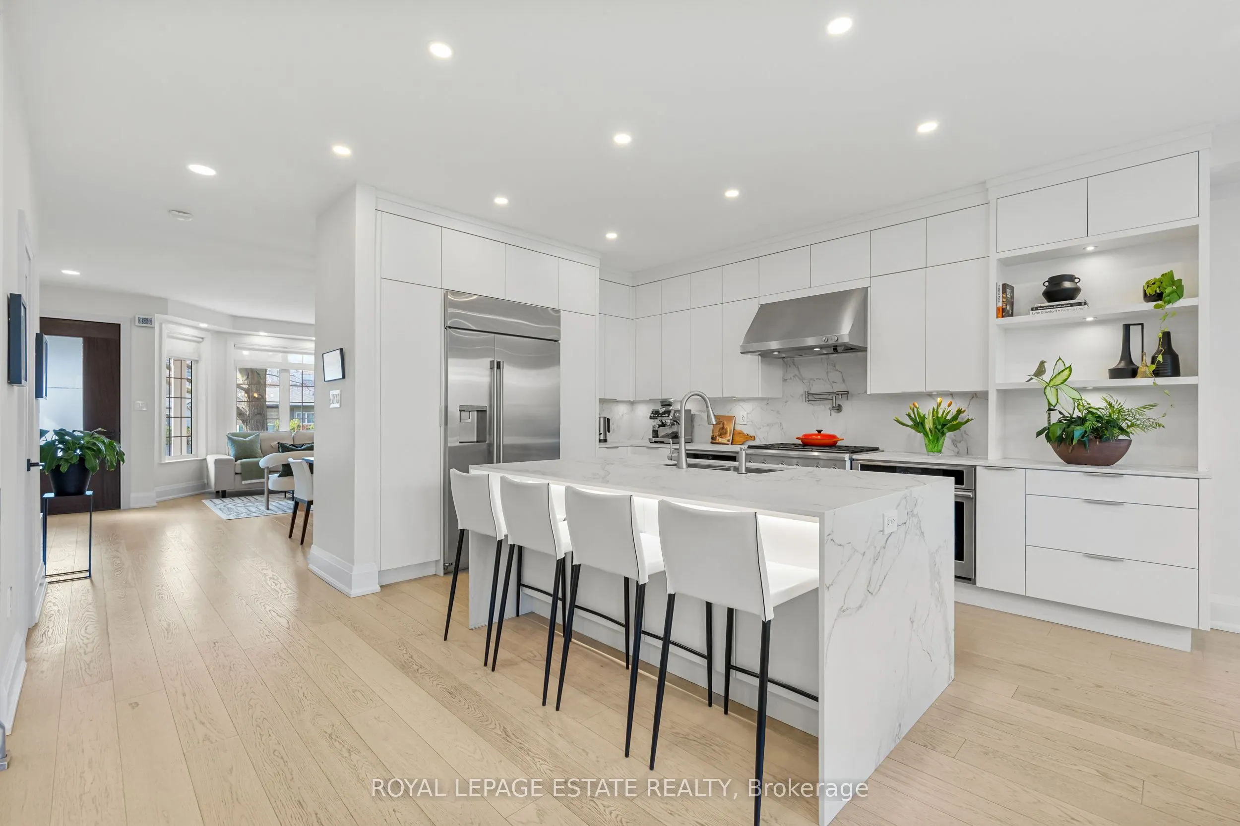 95 Boardwalk Drive