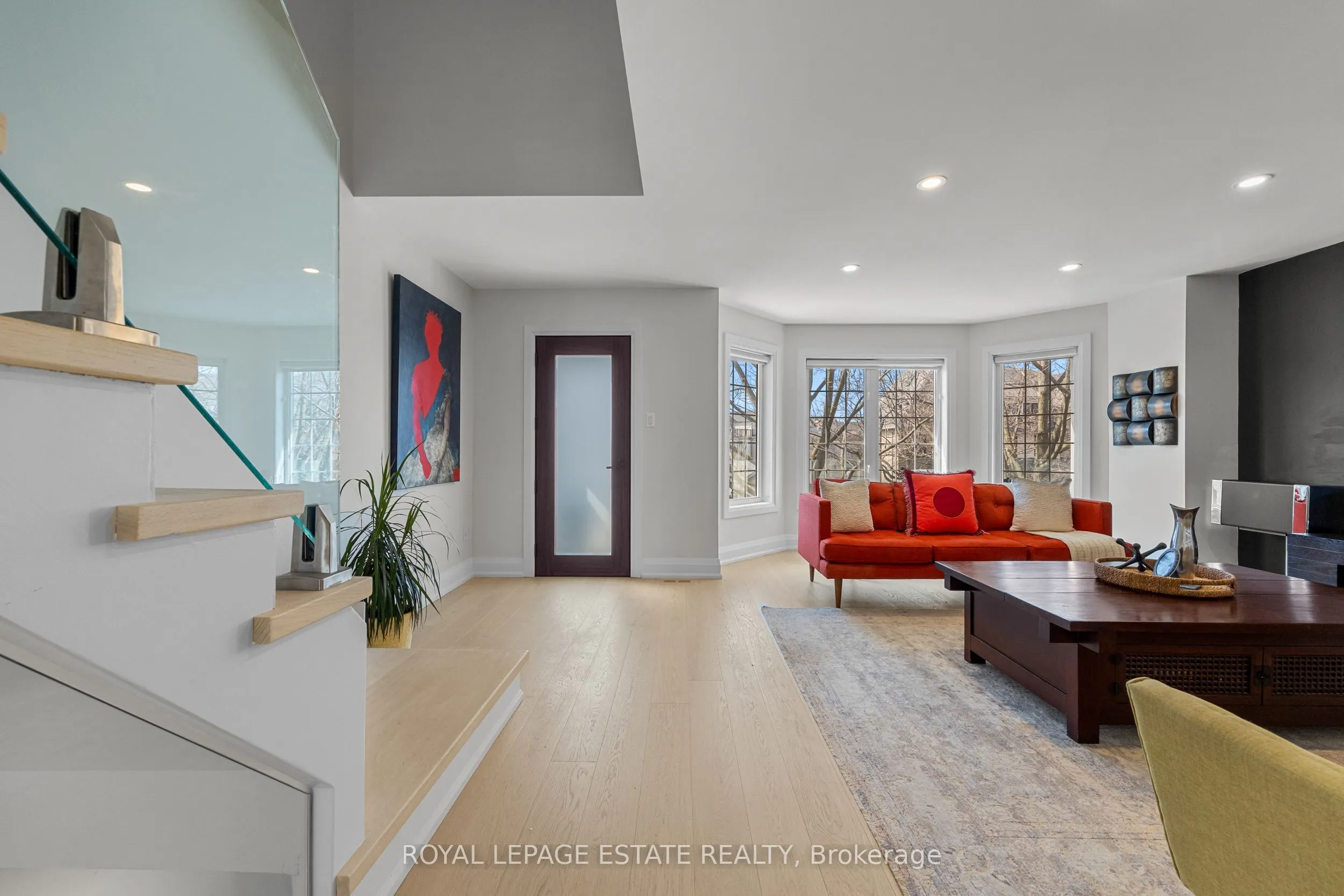 95 Boardwalk Drive