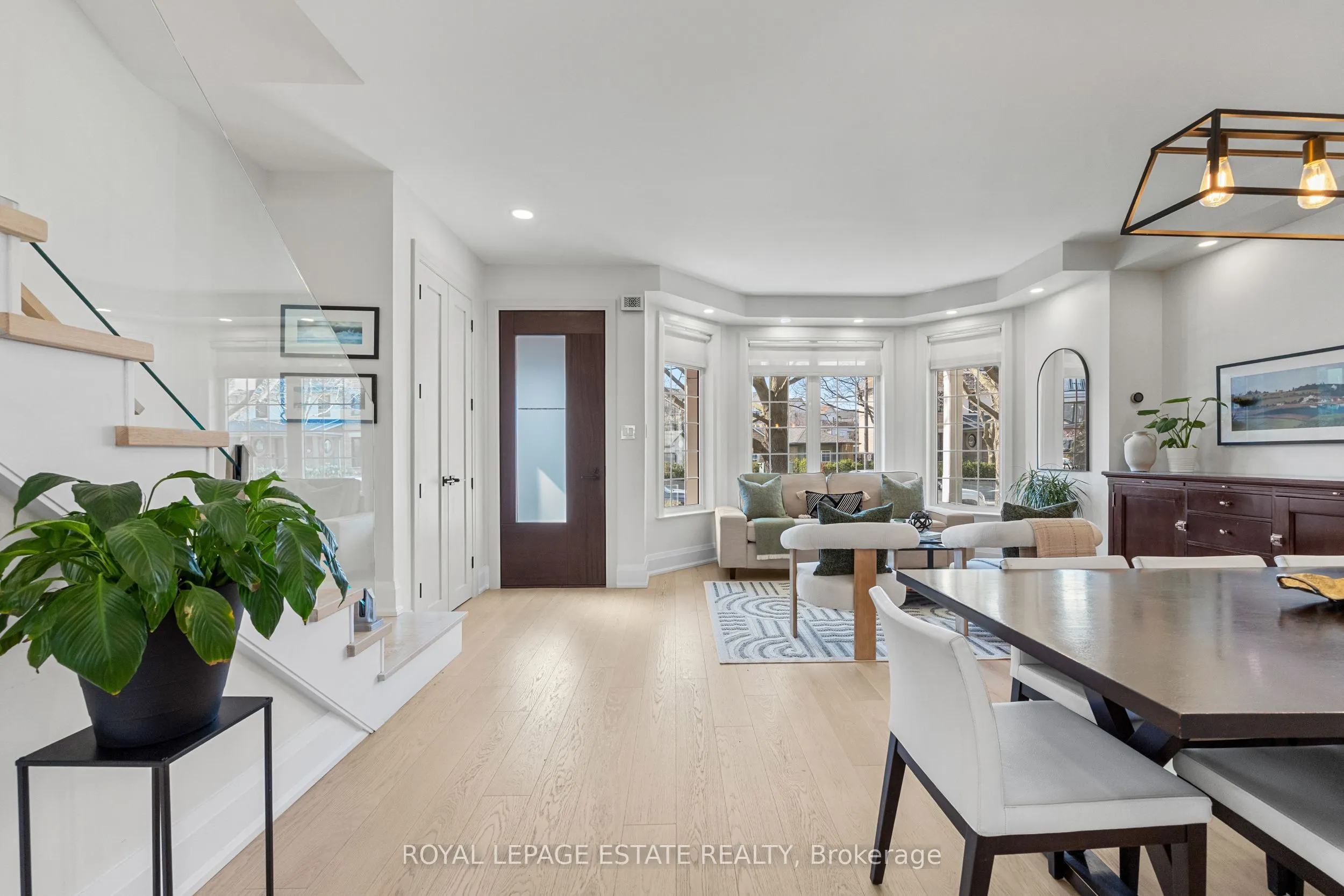 95 Boardwalk Drive