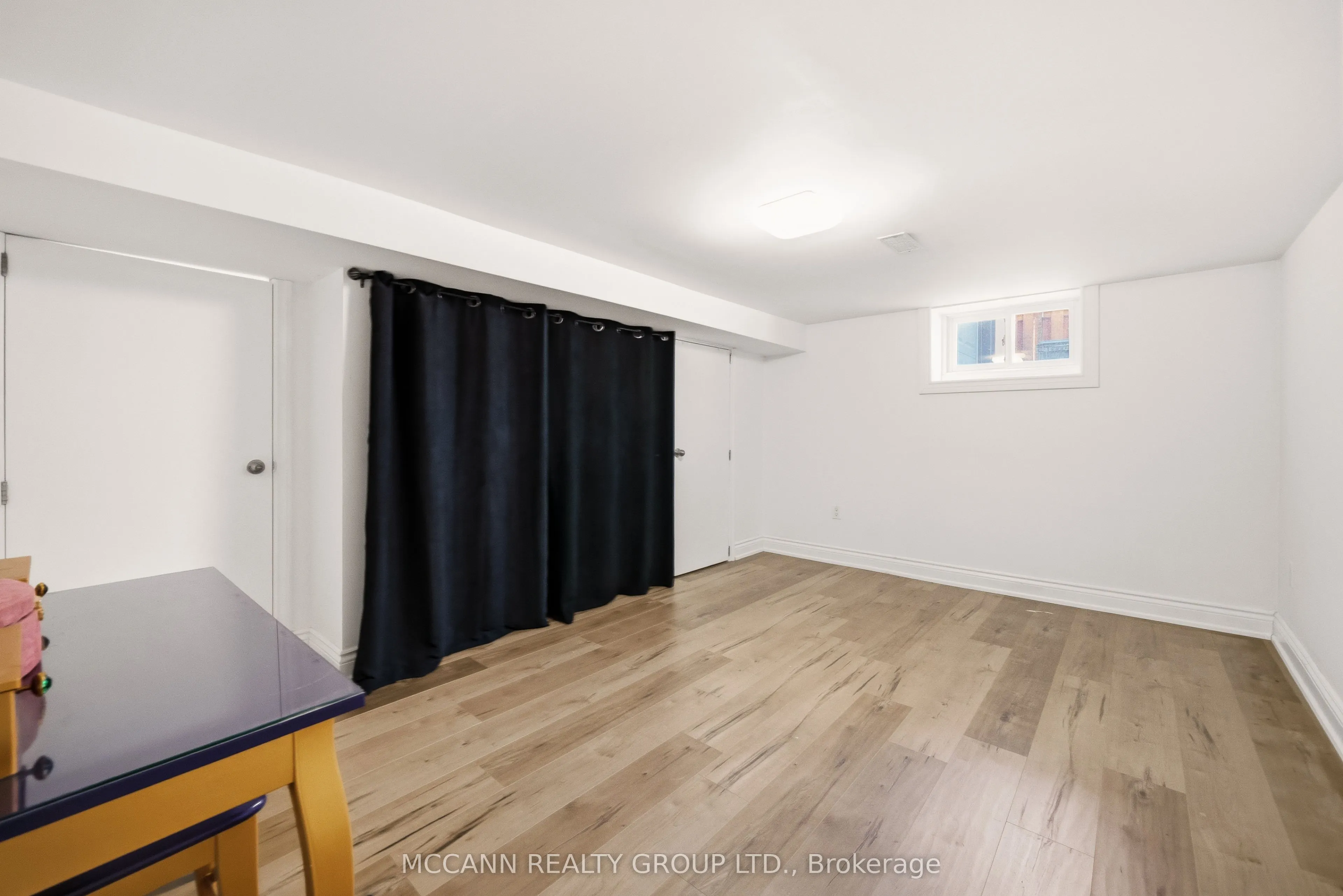 124 Scarboro Crescent