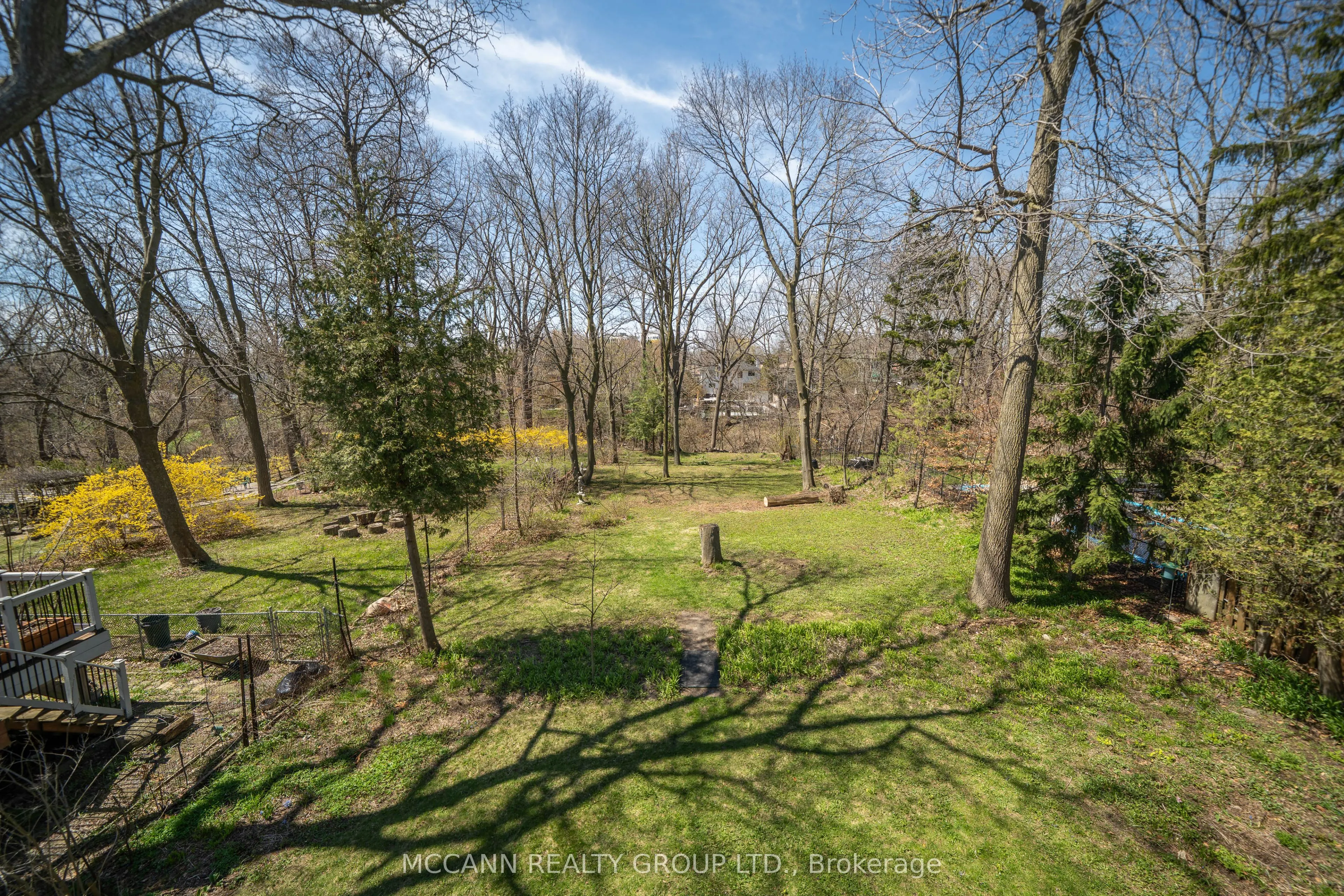124 Scarboro Crescent
