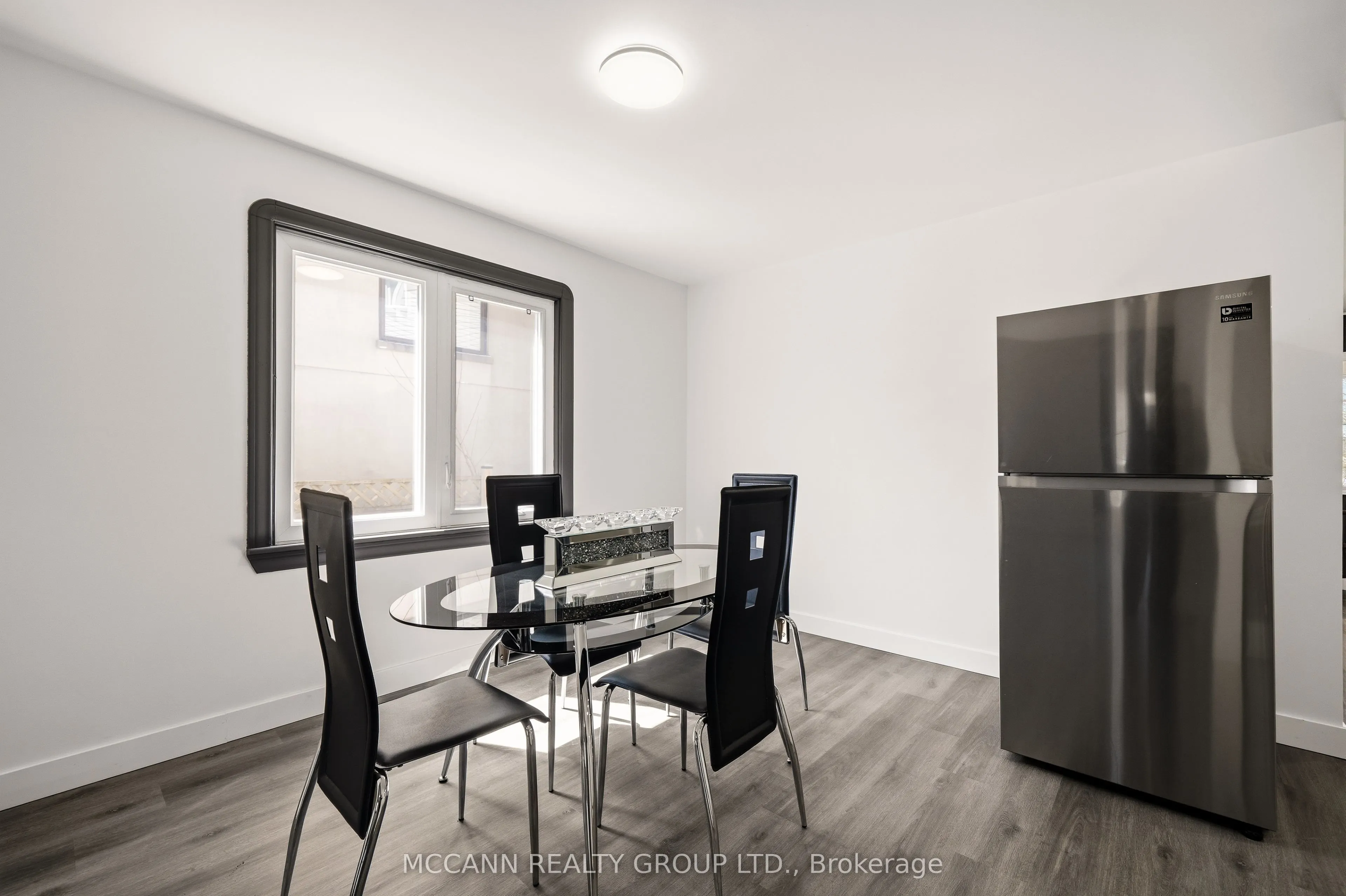 124 Scarboro Crescent