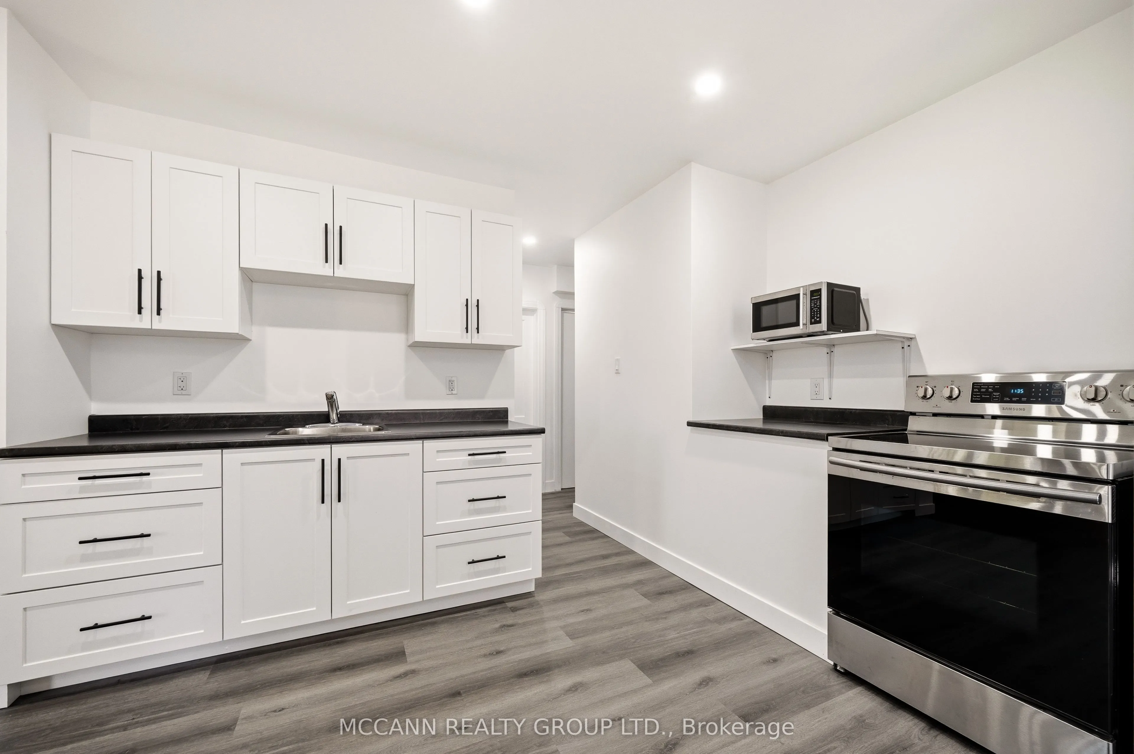 124 Scarboro Crescent