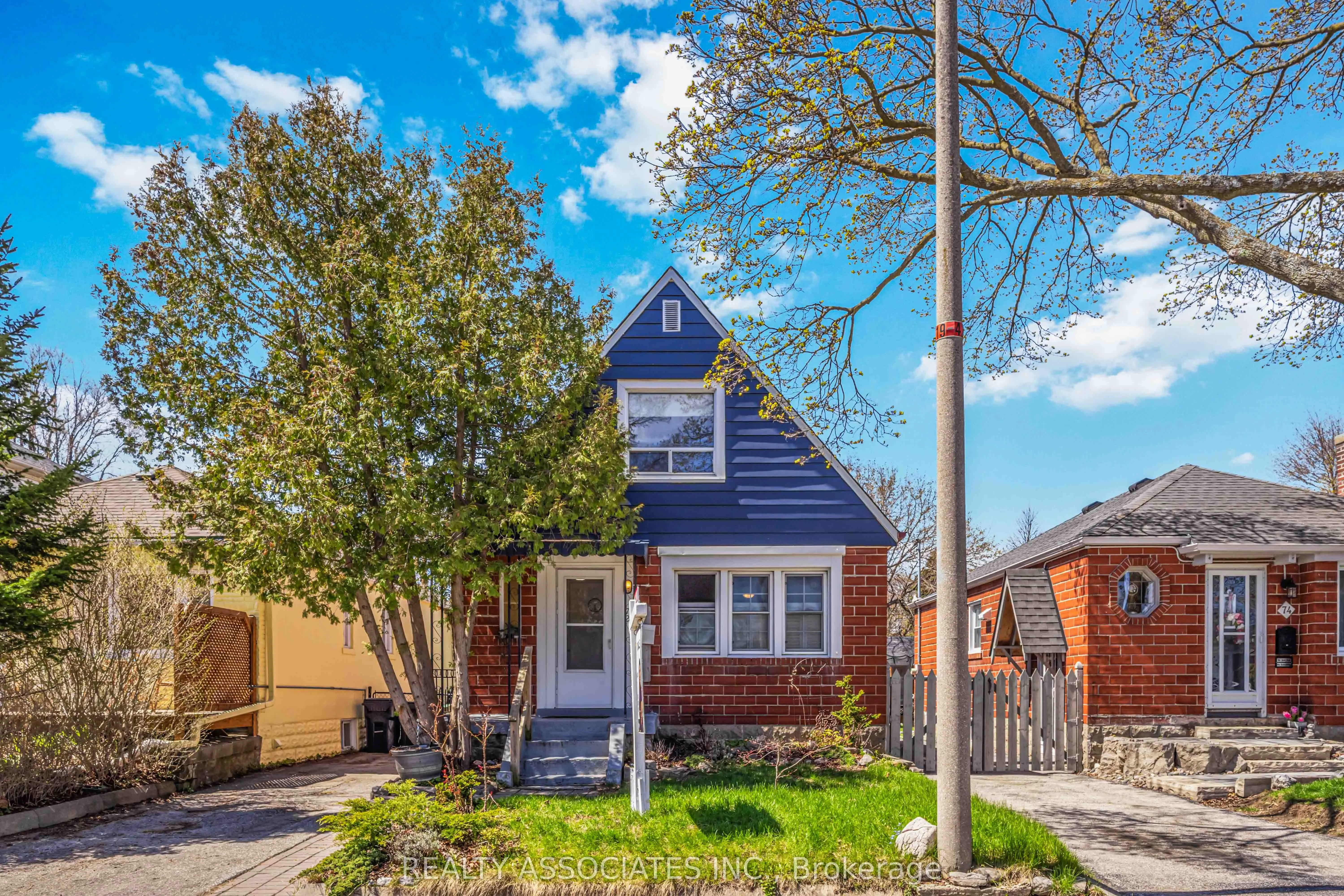 72 Manderley Drive
